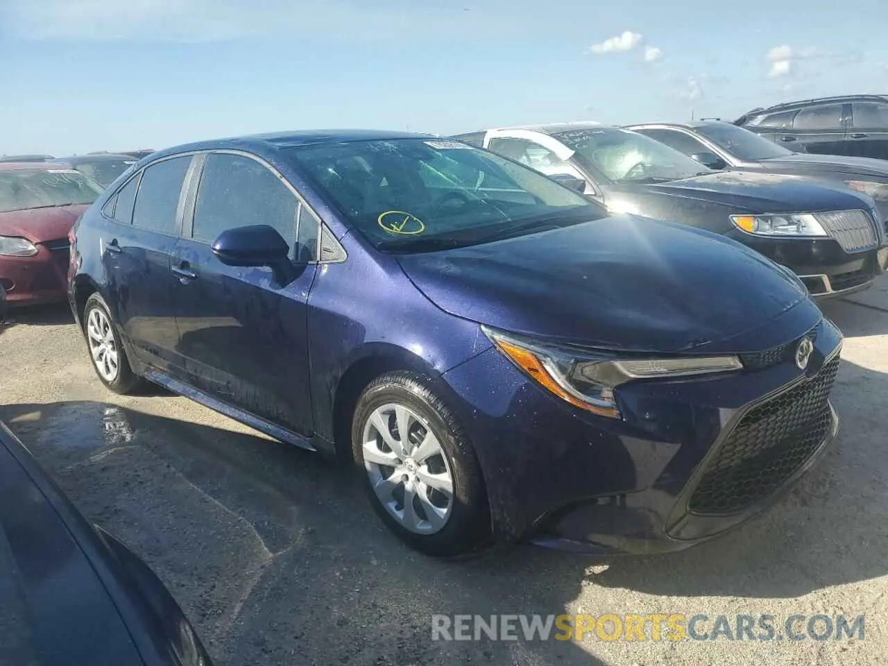 4 Photograph of a damaged car 5YFEPMAE6NP371163 TOYOTA COROLLA 2022
