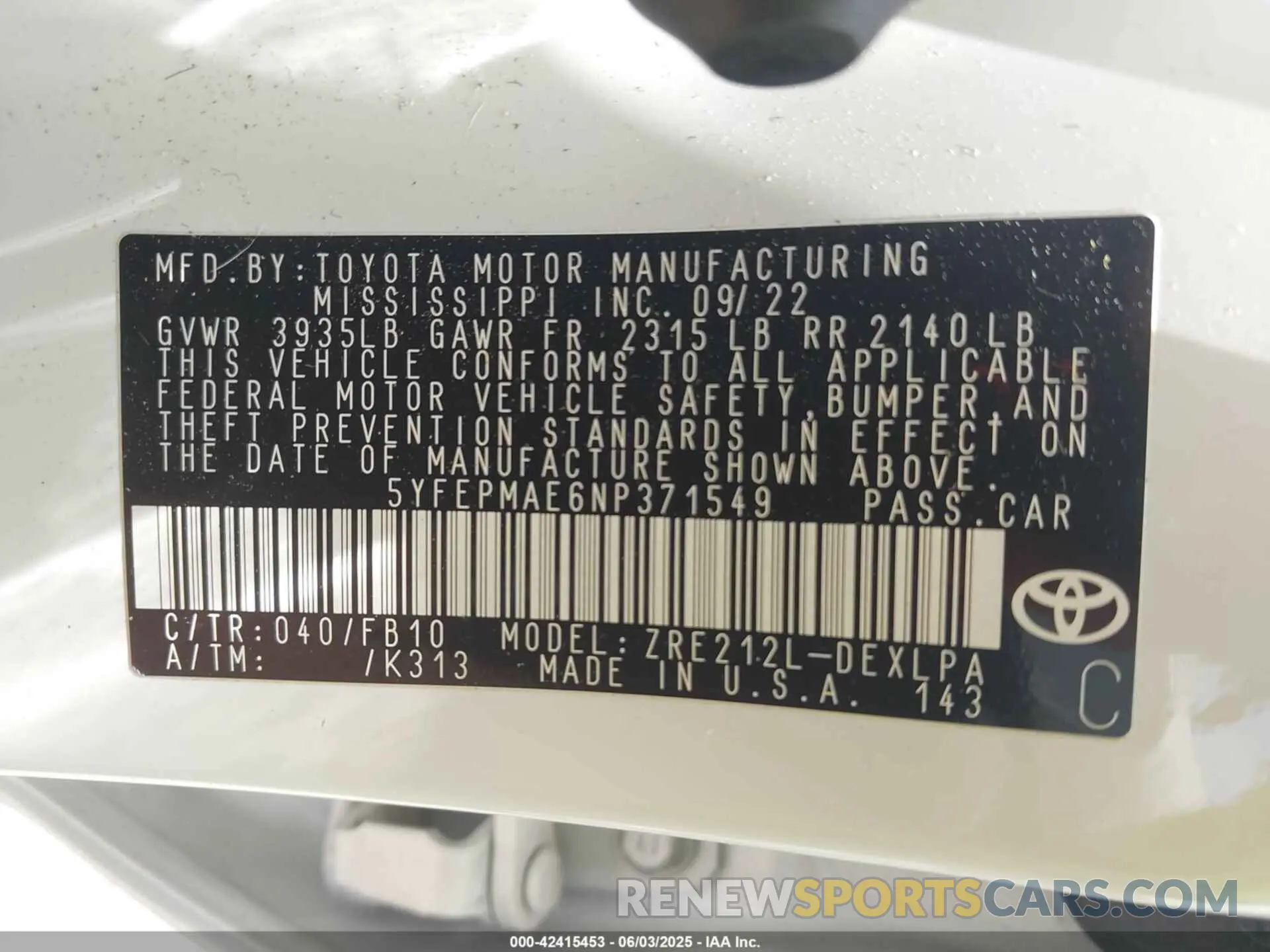 9 Photograph of a damaged car 5YFEPMAE6NP371549 TOYOTA COROLLA 2022
