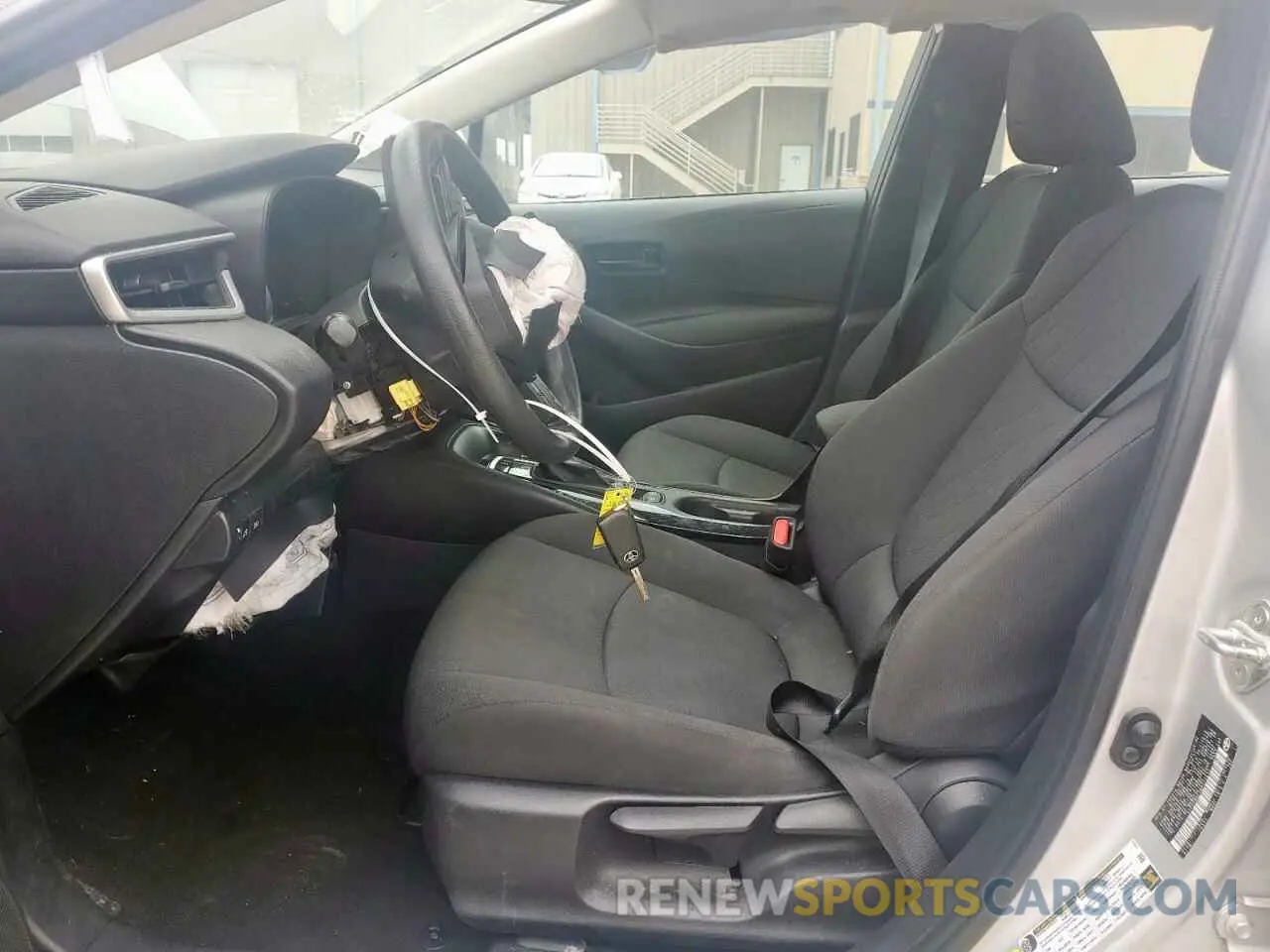 7 Photograph of a damaged car 5YFEPMAE7NP272013 TOYOTA COROLLA 2022