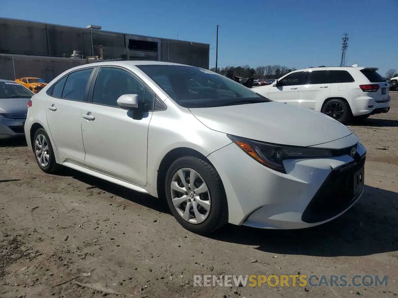 4 Photograph of a damaged car 5YFEPMAE7NP286879 TOYOTA COROLLA 2022