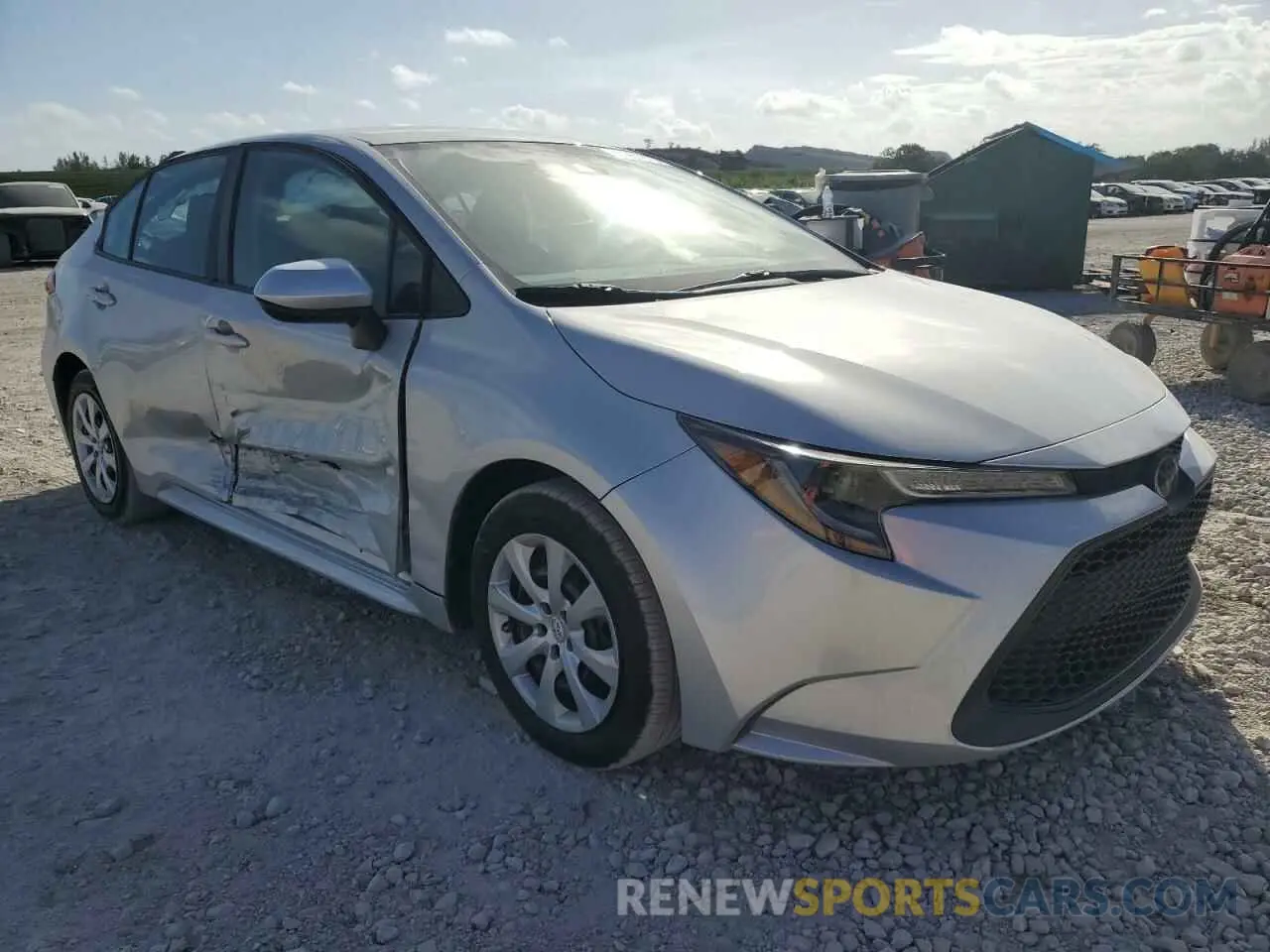 4 Photograph of a damaged car 5YFEPMAE7NP288616 TOYOTA COROLLA 2022