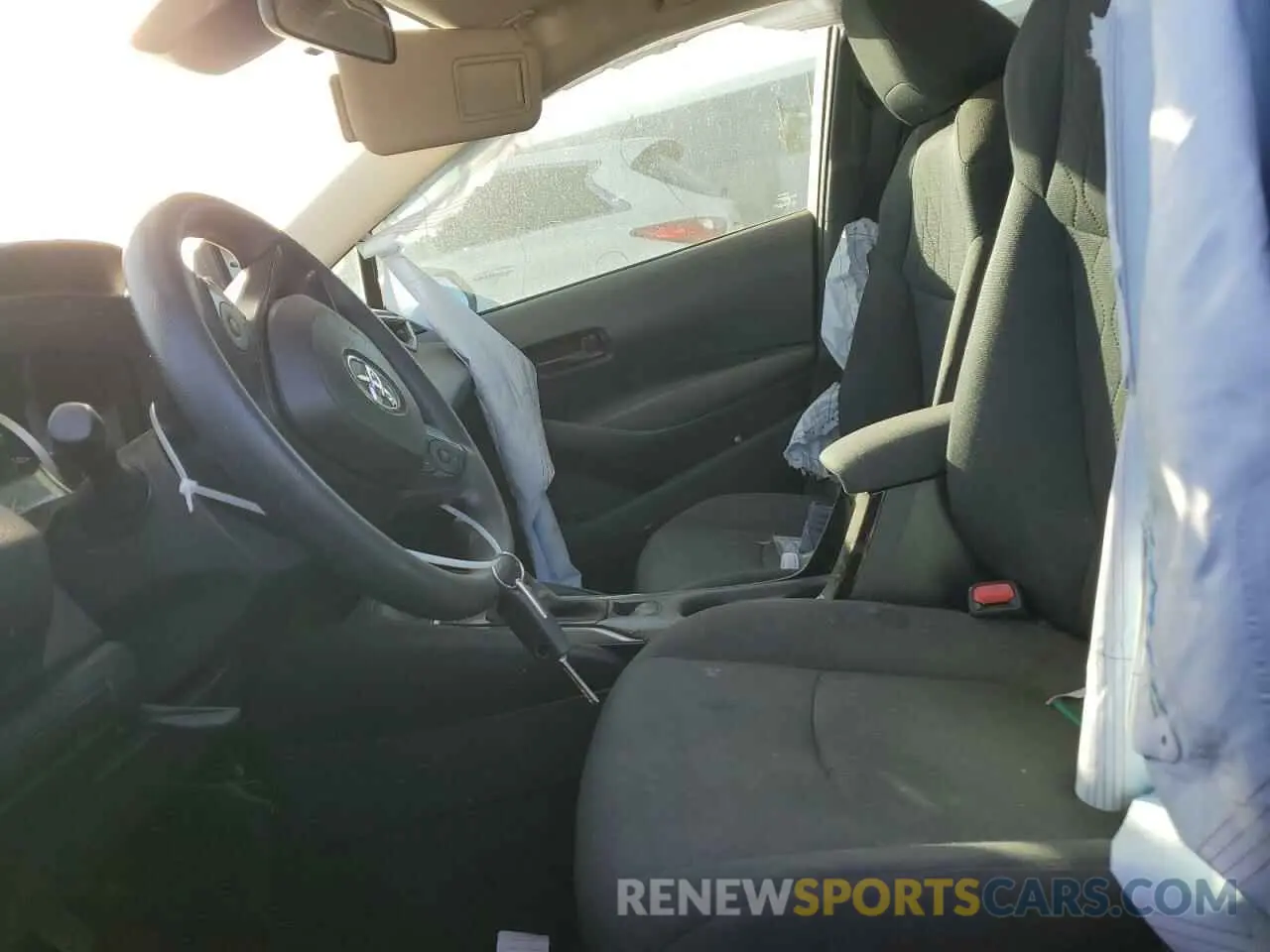 7 Photograph of a damaged car 5YFEPMAE7NP296666 TOYOTA COROLLA 2022