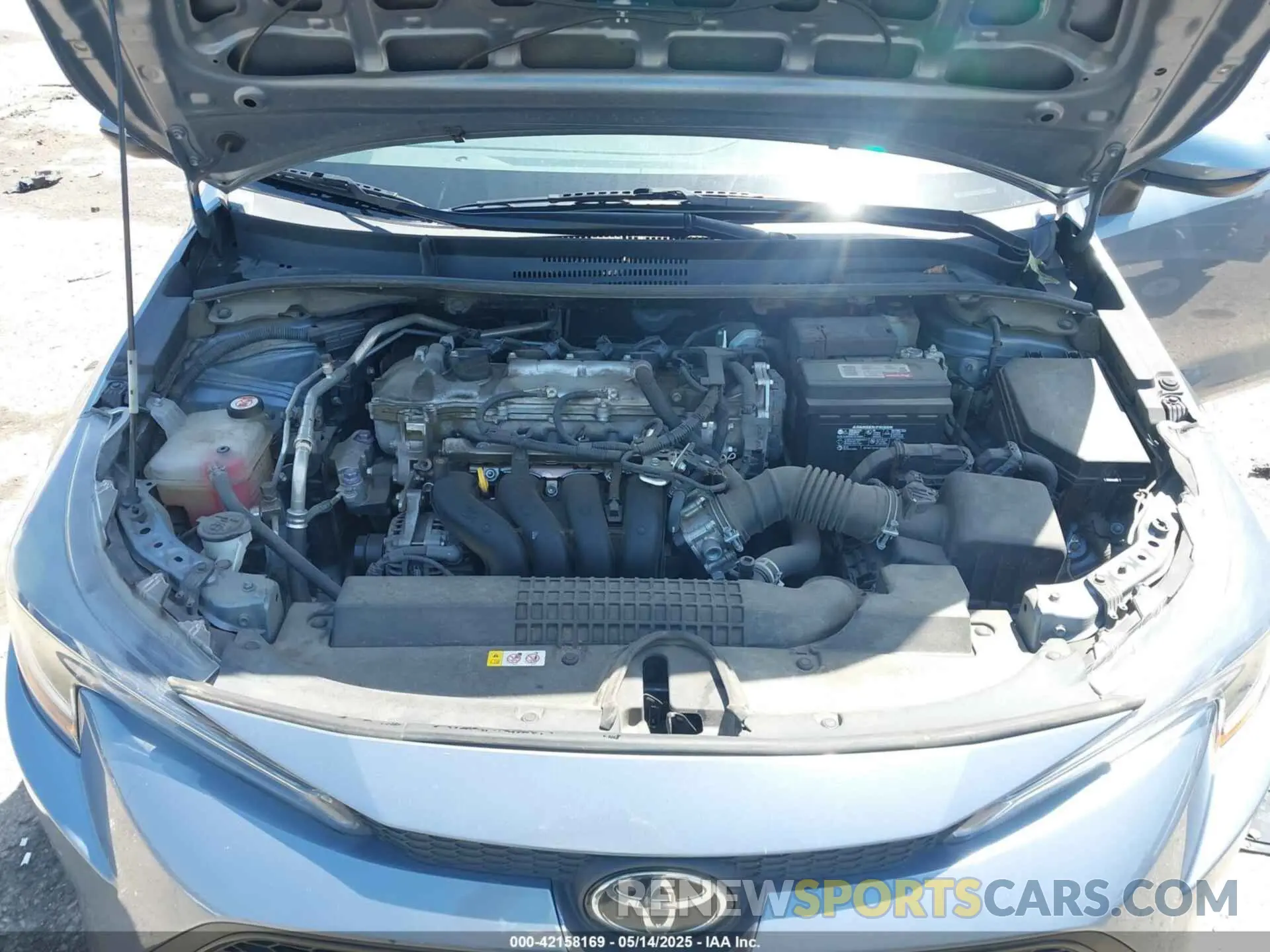 10 Photograph of a damaged car 5YFEPMAE7NP298207 TOYOTA COROLLA 2022