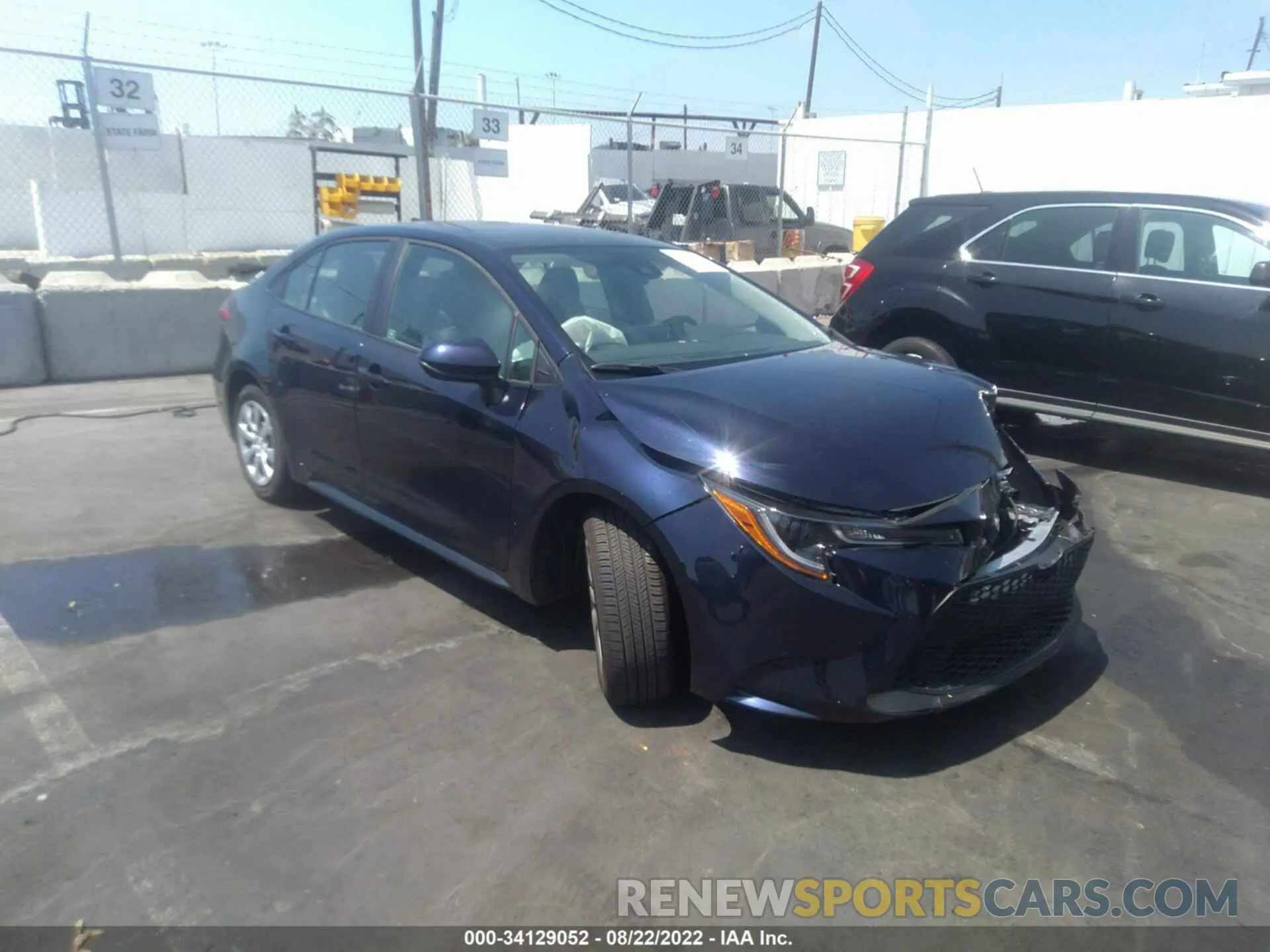 1 Photograph of a damaged car 5YFEPMAE7NP298725 TOYOTA COROLLA 2022