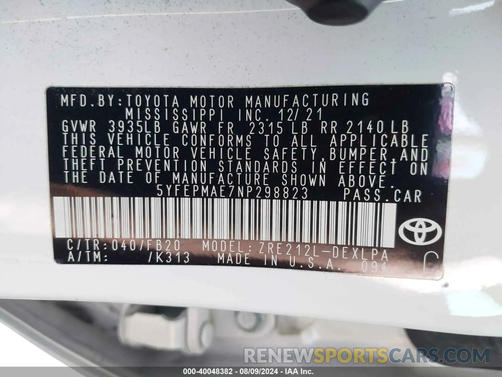 9 Photograph of a damaged car 5YFEPMAE7NP298823 TOYOTA COROLLA 2022