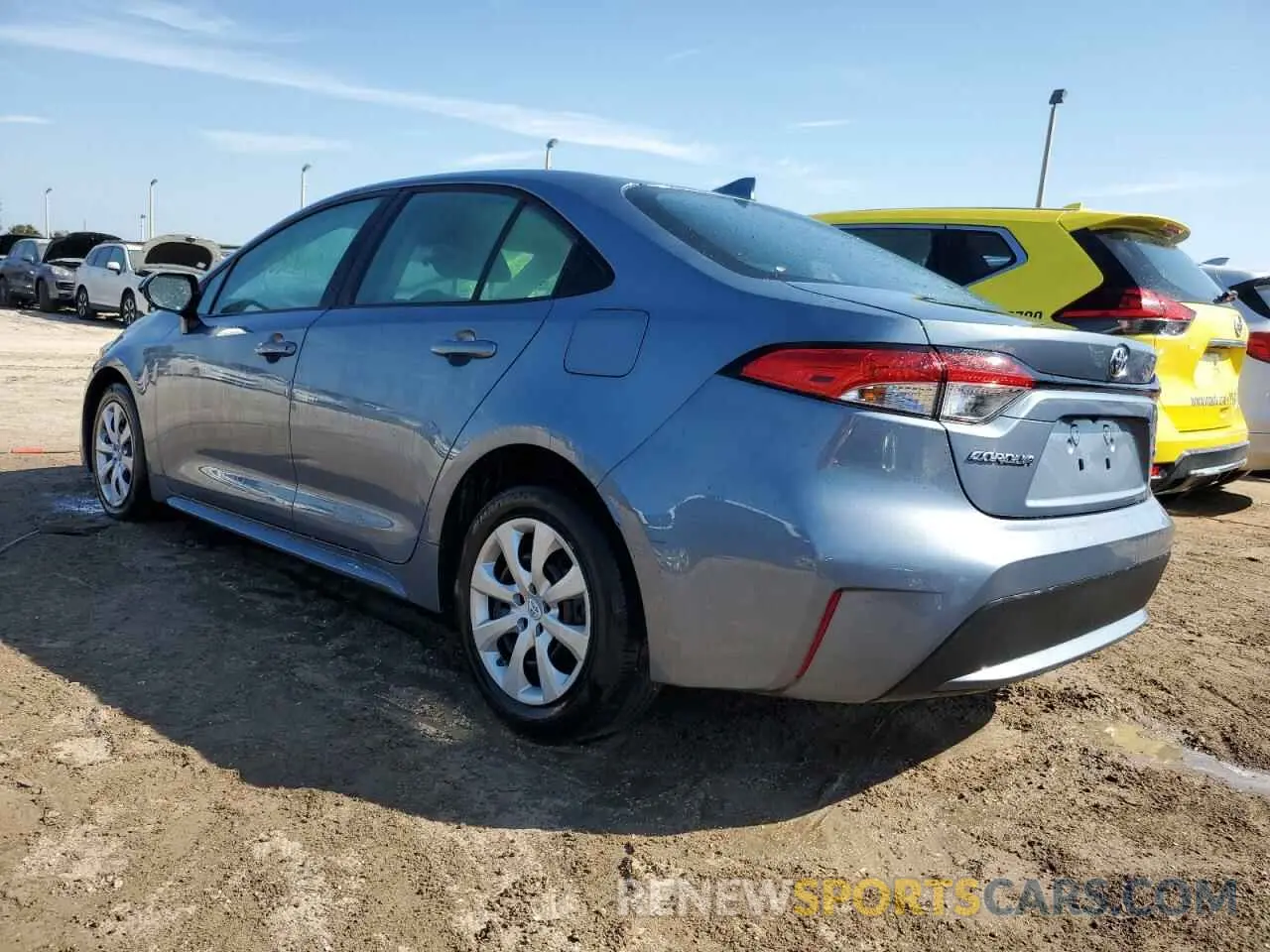 2 Photograph of a damaged car 5YFEPMAE7NP299518 TOYOTA COROLLA 2022
