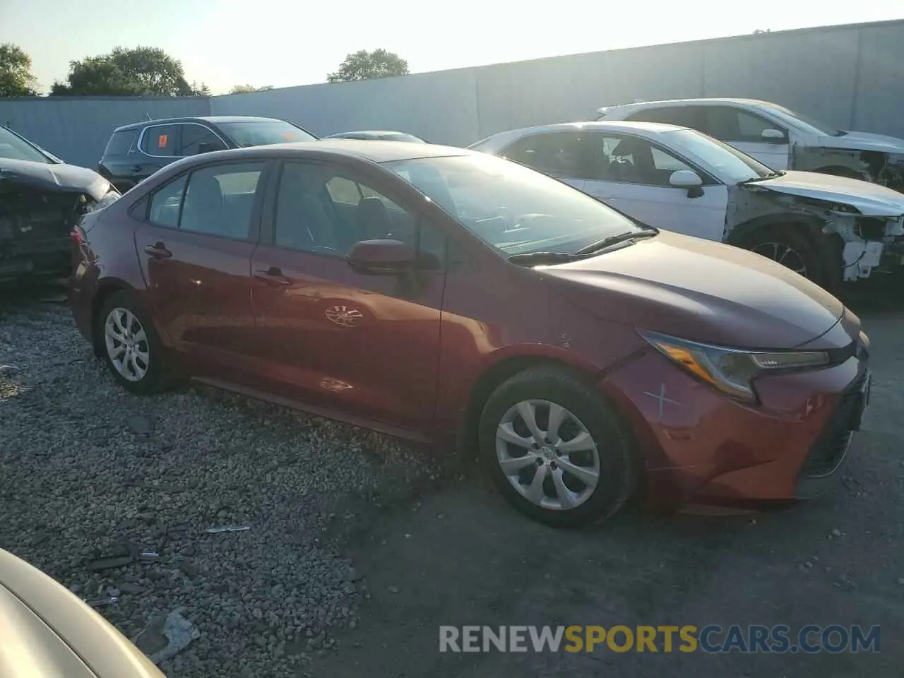 4 Photograph of a damaged car 5YFEPMAE7NP323591 TOYOTA COROLLA 2022