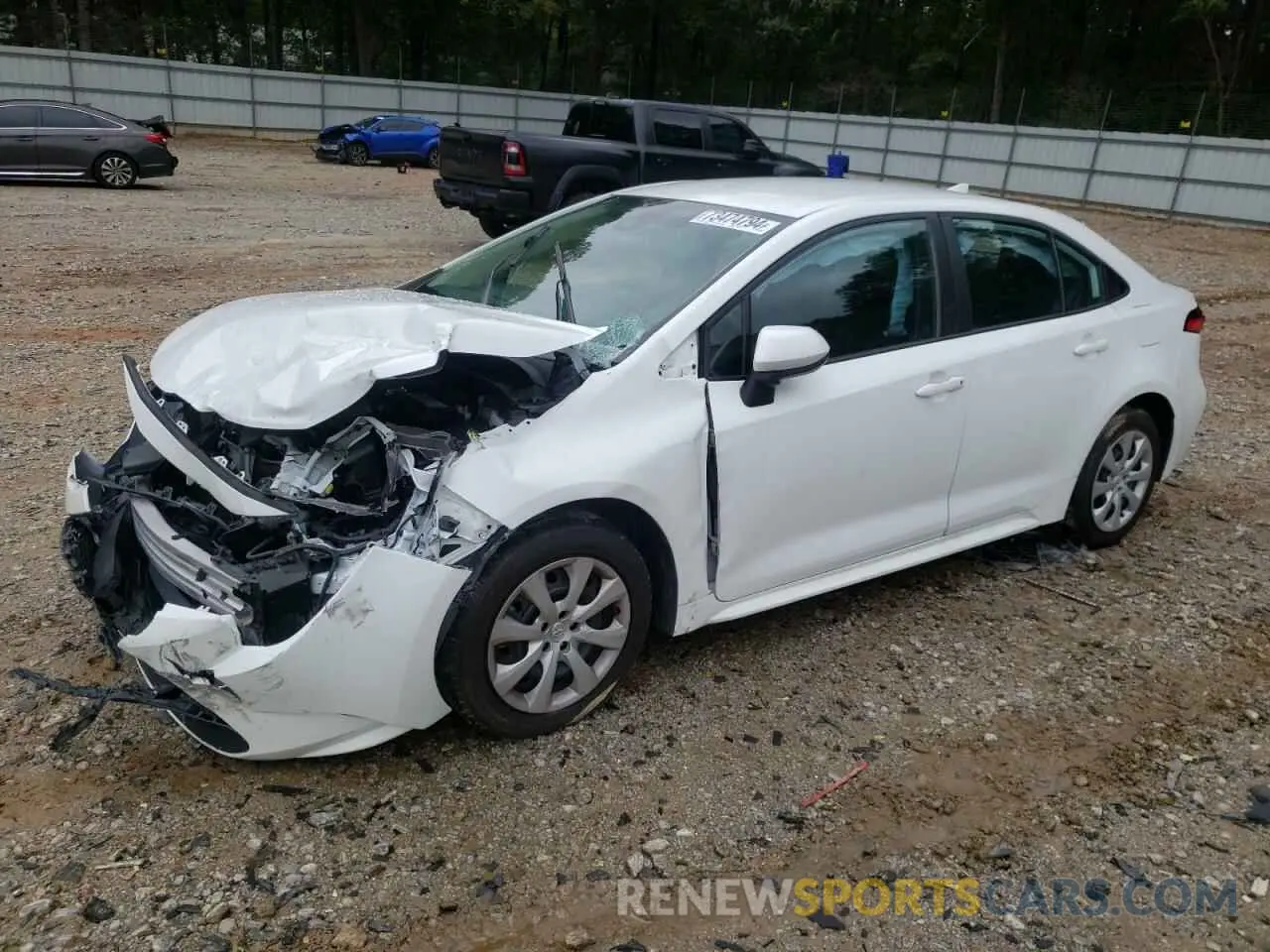 1 Photograph of a damaged car 5YFEPMAE7NP325633 TOYOTA COROLLA 2022