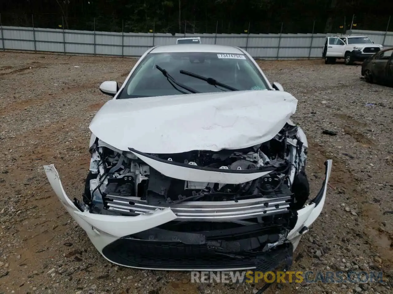 5 Photograph of a damaged car 5YFEPMAE7NP325633 TOYOTA COROLLA 2022