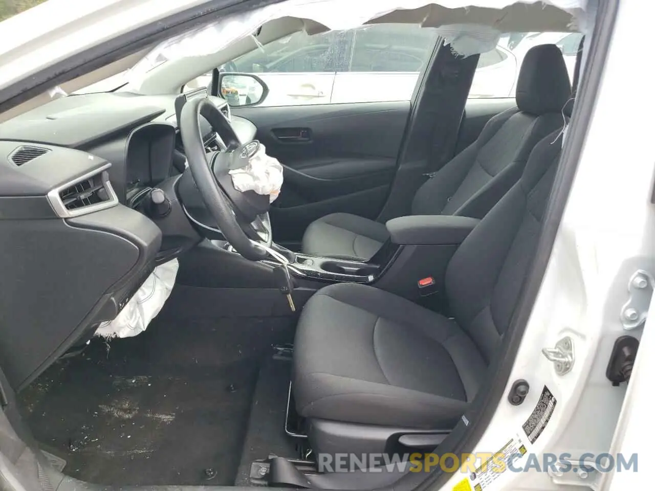7 Photograph of a damaged car 5YFEPMAE7NP325633 TOYOTA COROLLA 2022