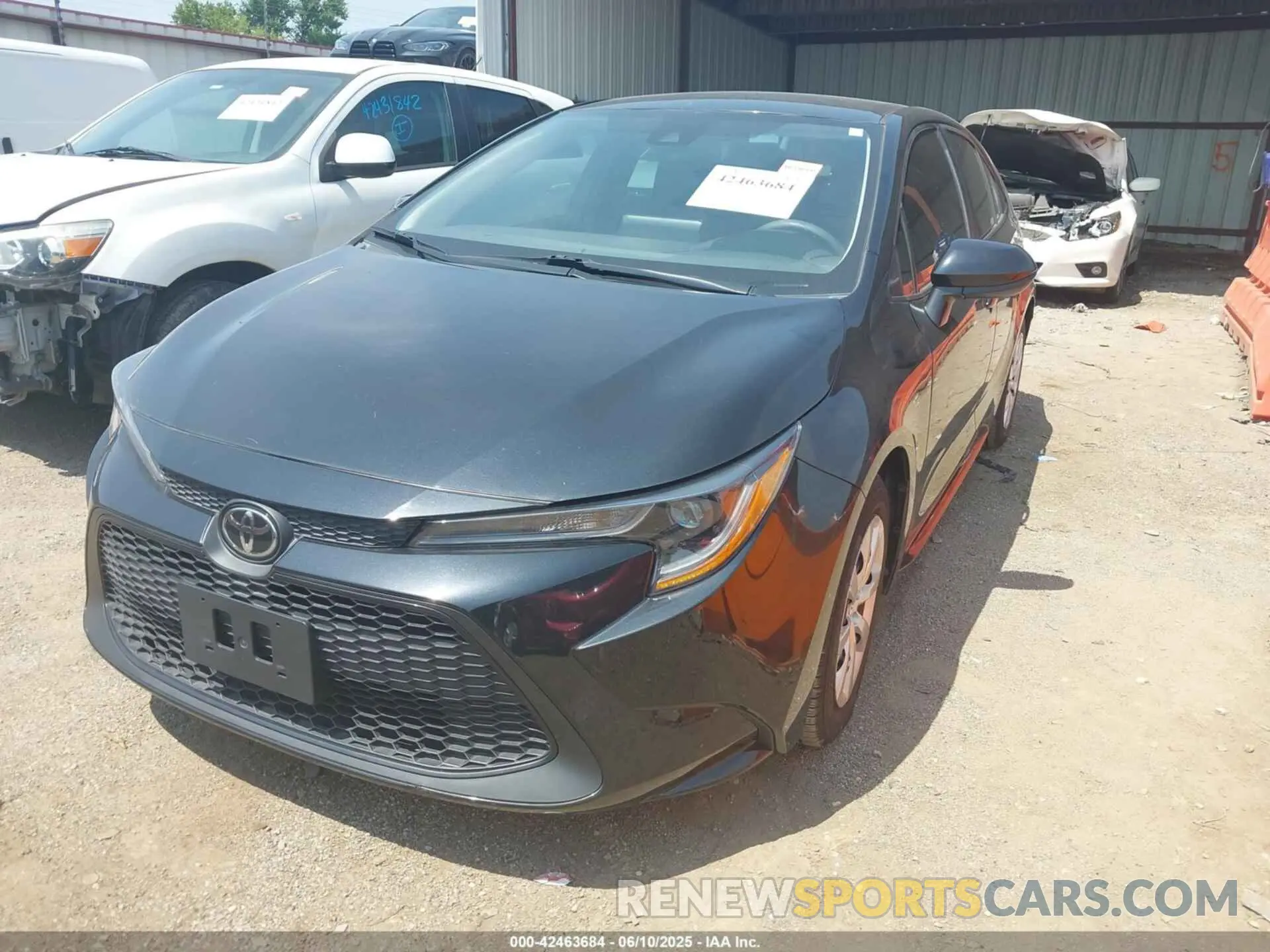 2 Photograph of a damaged car 5YFEPMAE7NP336079 TOYOTA COROLLA 2022