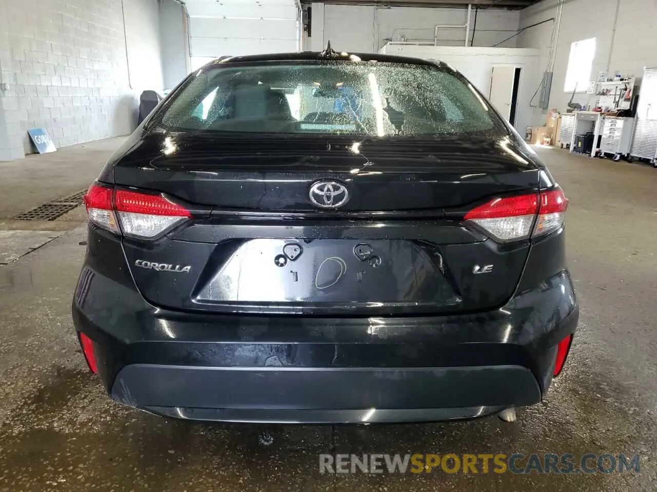 6 Photograph of a damaged car 5YFEPMAE7NP344747 TOYOTA COROLLA 2022