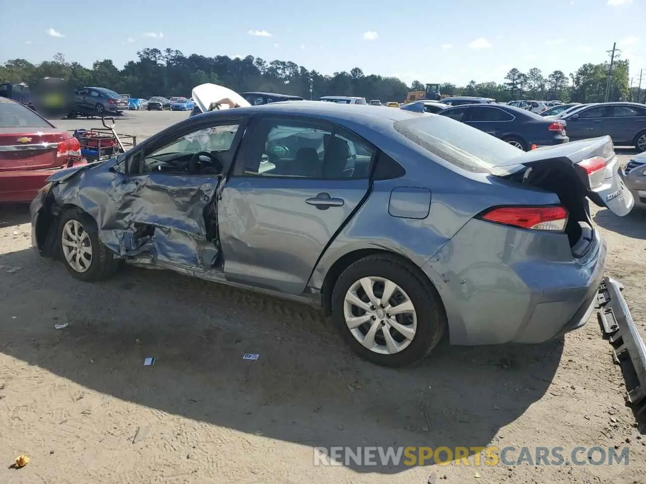 2 Photograph of a damaged car 5YFEPMAE7NP353304 TOYOTA COROLLA 2022