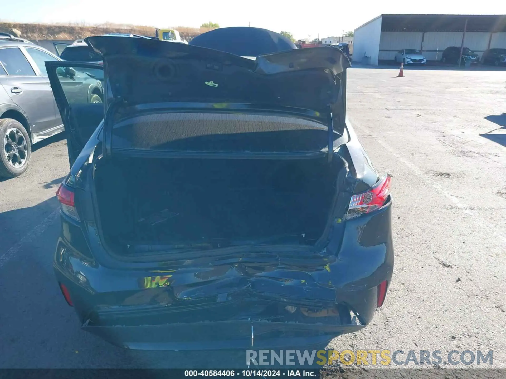 6 Photograph of a damaged car 5YFEPMAE7NP356719 TOYOTA COROLLA 2022
