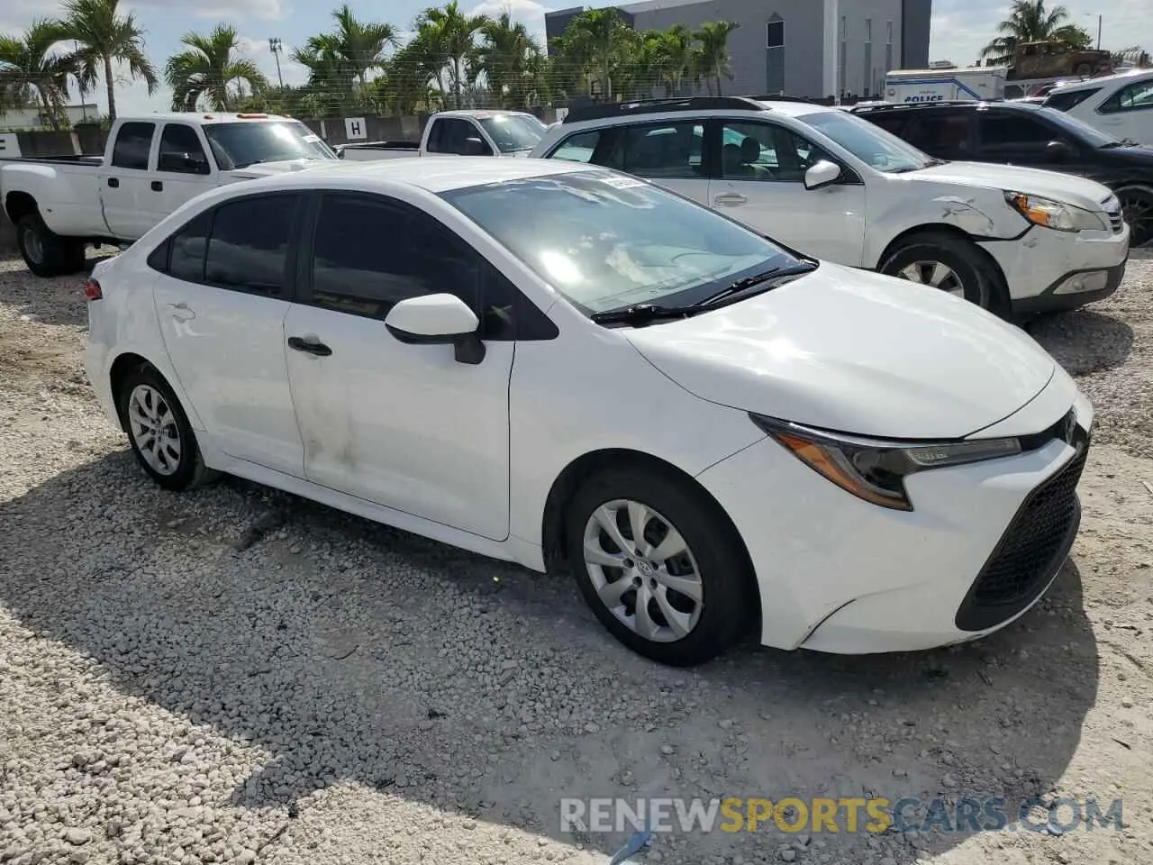 4 Photograph of a damaged car 5YFEPMAE7NP364870 TOYOTA COROLLA 2022