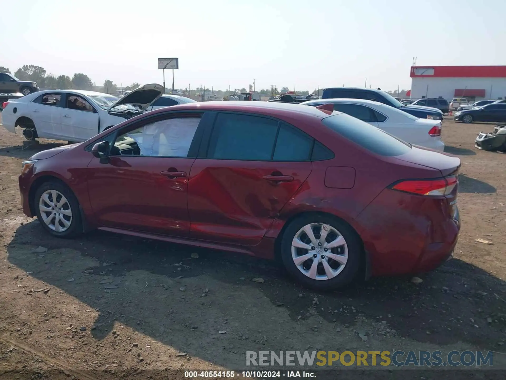 14 Photograph of a damaged car 5YFEPMAE7NP370877 TOYOTA COROLLA 2022