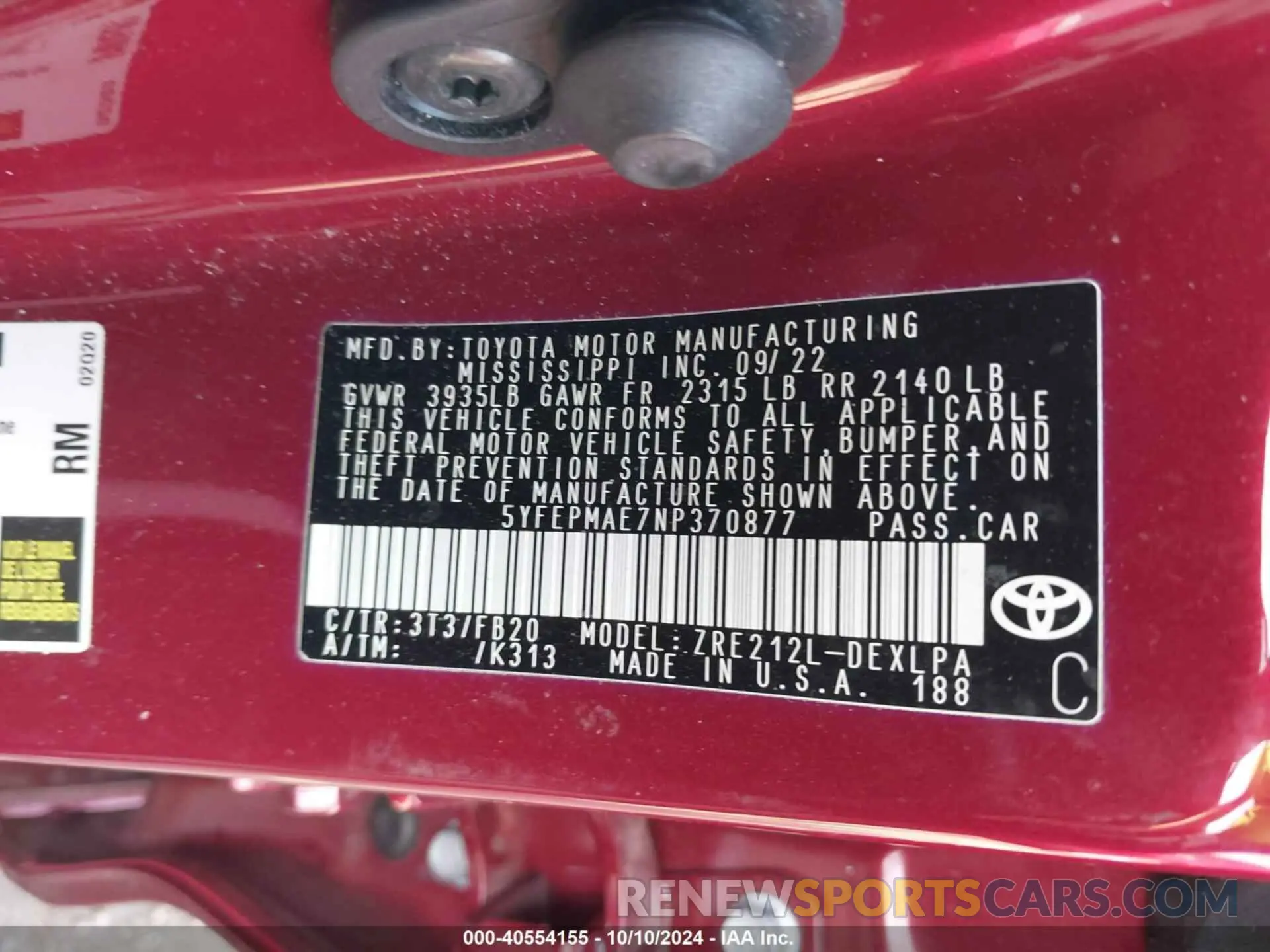 9 Photograph of a damaged car 5YFEPMAE7NP370877 TOYOTA COROLLA 2022