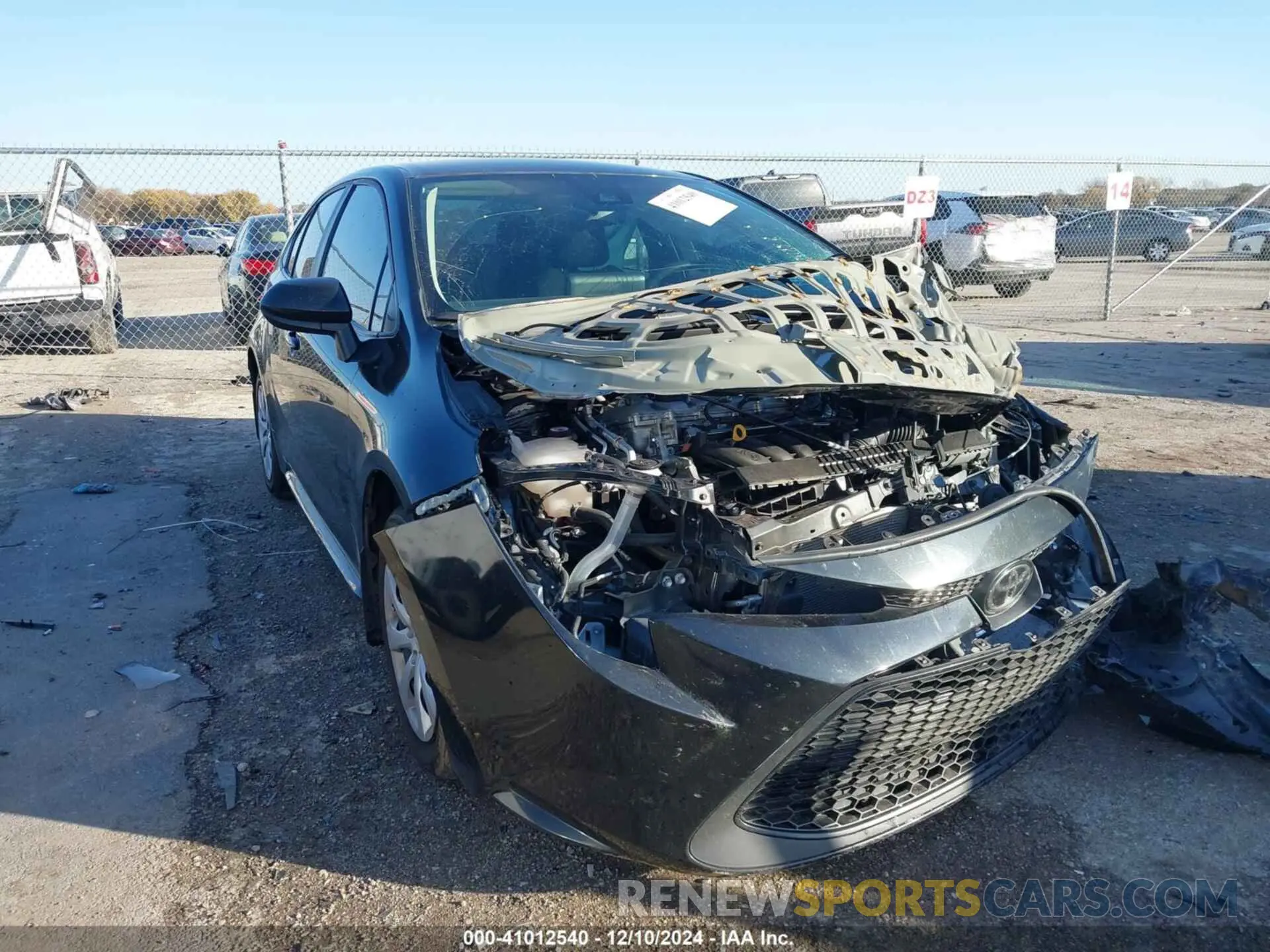 1 Photograph of a damaged car 5YFEPMAE7NP371687 TOYOTA COROLLA 2022
