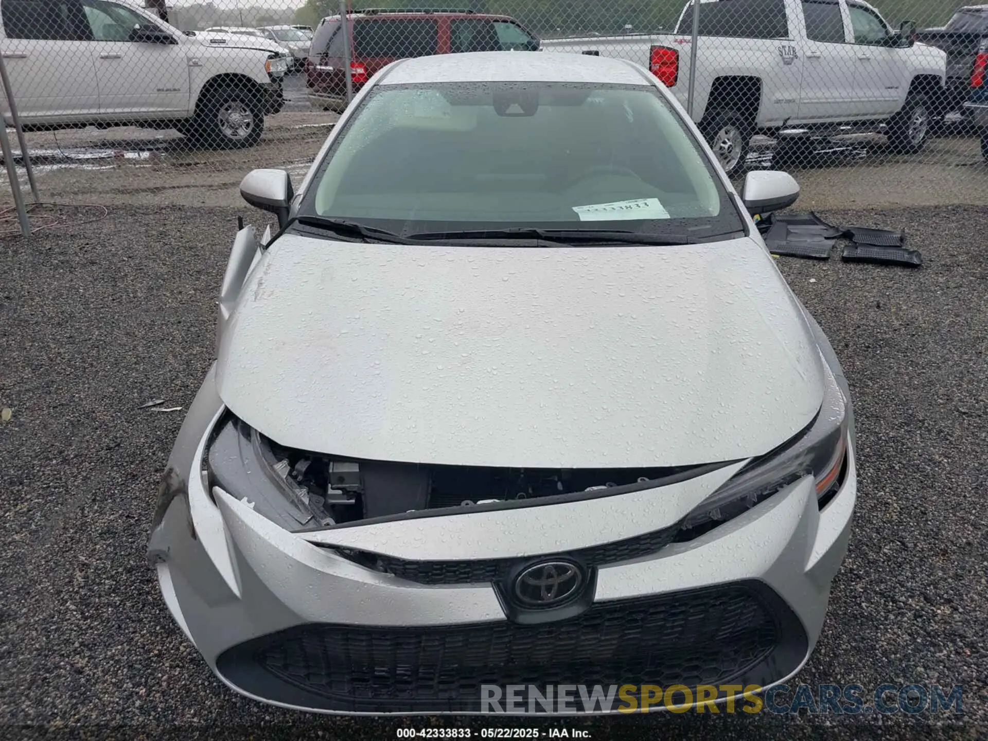 12 Photograph of a damaged car 5YFEPMAE7NP373259 TOYOTA COROLLA 2022