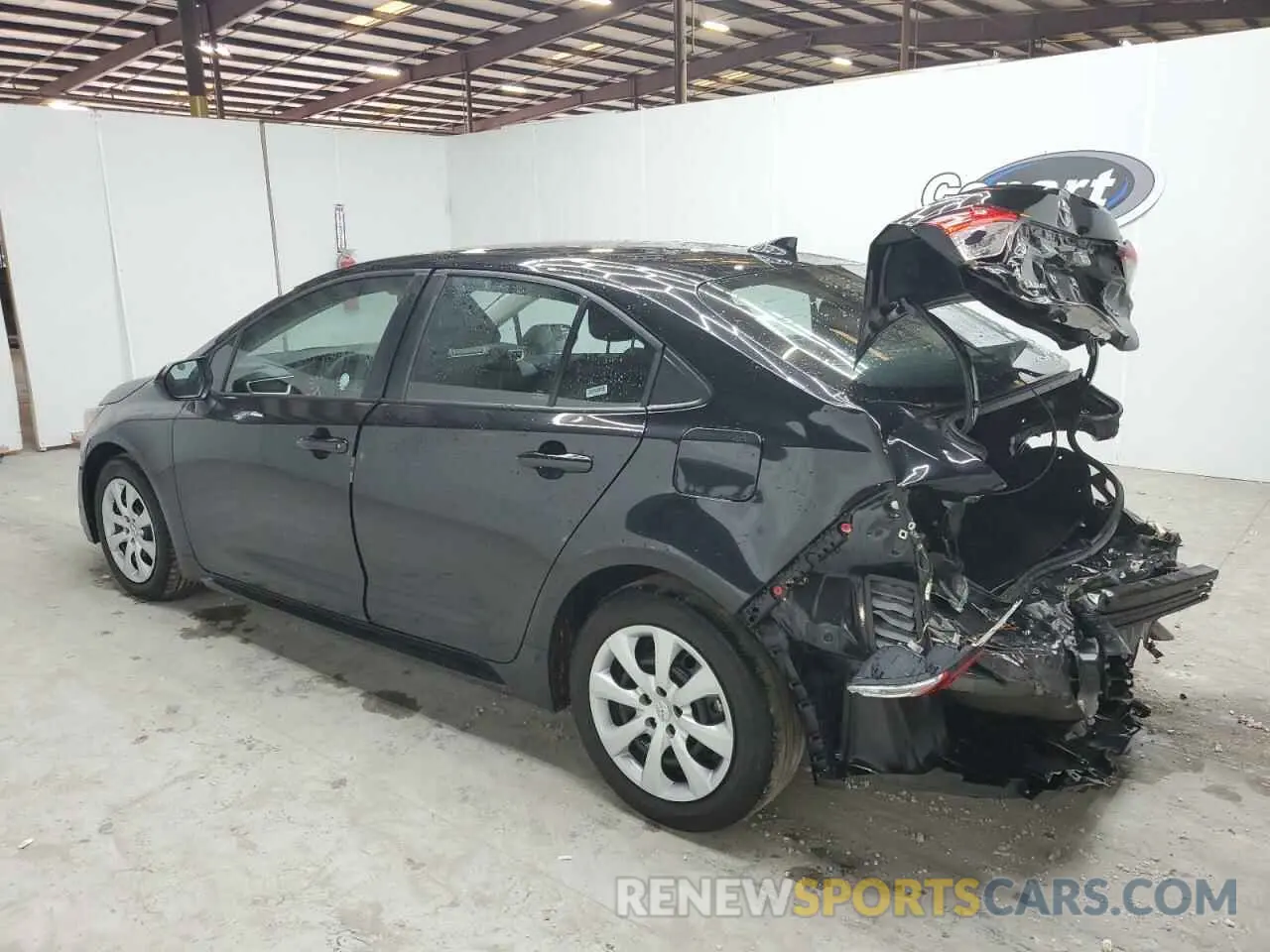 2 Photograph of a damaged car 5YFEPMAE7NP376890 TOYOTA COROLLA 2022