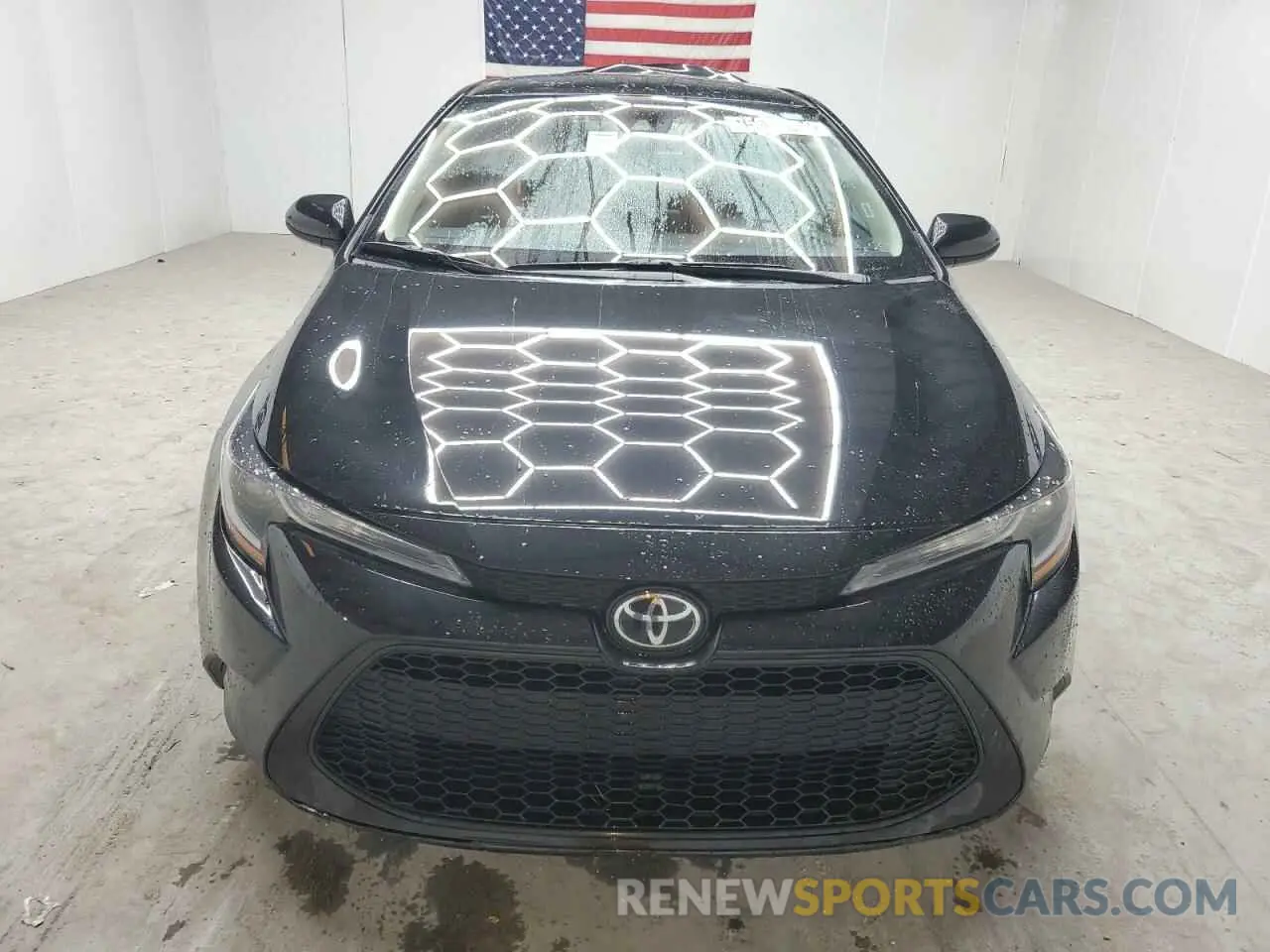 5 Photograph of a damaged car 5YFEPMAE7NP376890 TOYOTA COROLLA 2022