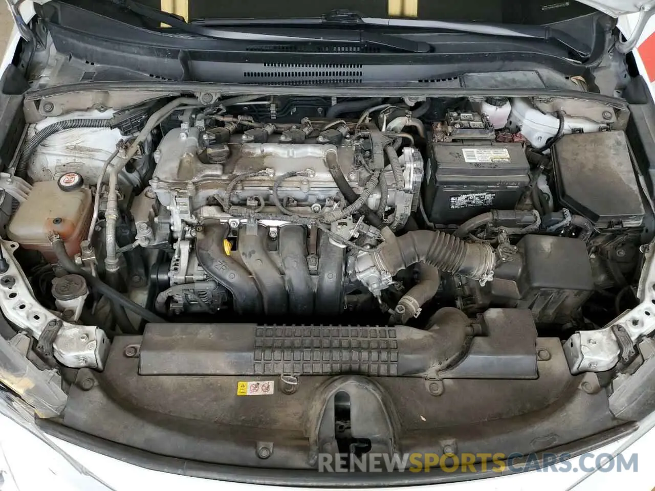 11 Photograph of a damaged car 5YFEPMAE7NP380289 TOYOTA COROLLA 2022