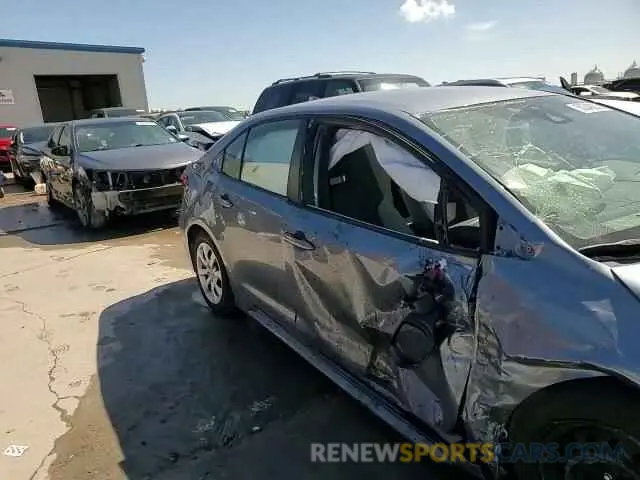 13 Photograph of a damaged car 5YFEPMAE7NP383953 TOYOTA COROLLA 2022