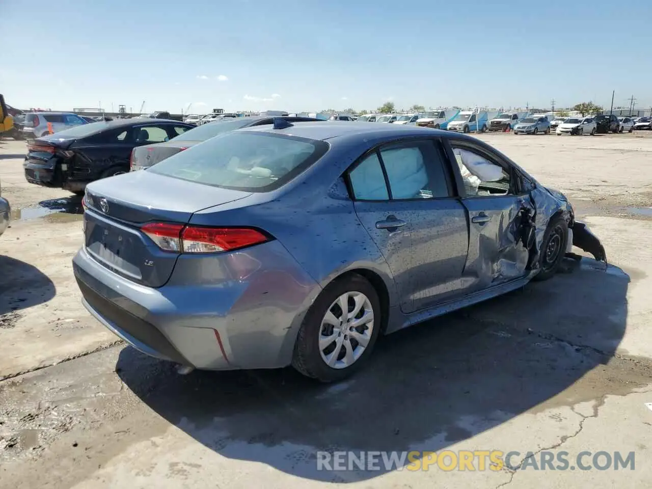 3 Photograph of a damaged car 5YFEPMAE7NP383953 TOYOTA COROLLA 2022