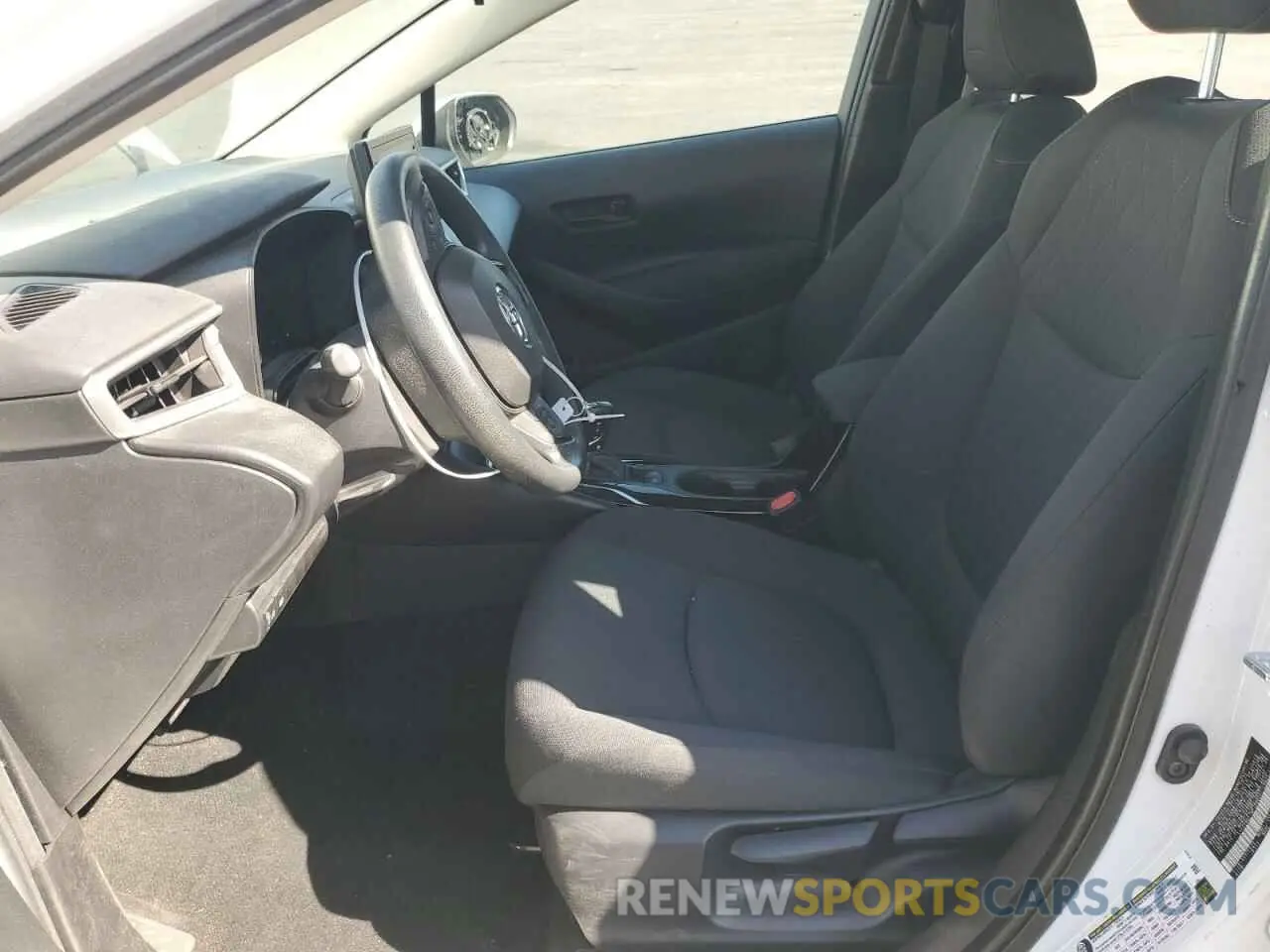 7 Photograph of a damaged car 5YFEPMAE7NP389025 TOYOTA COROLLA 2022