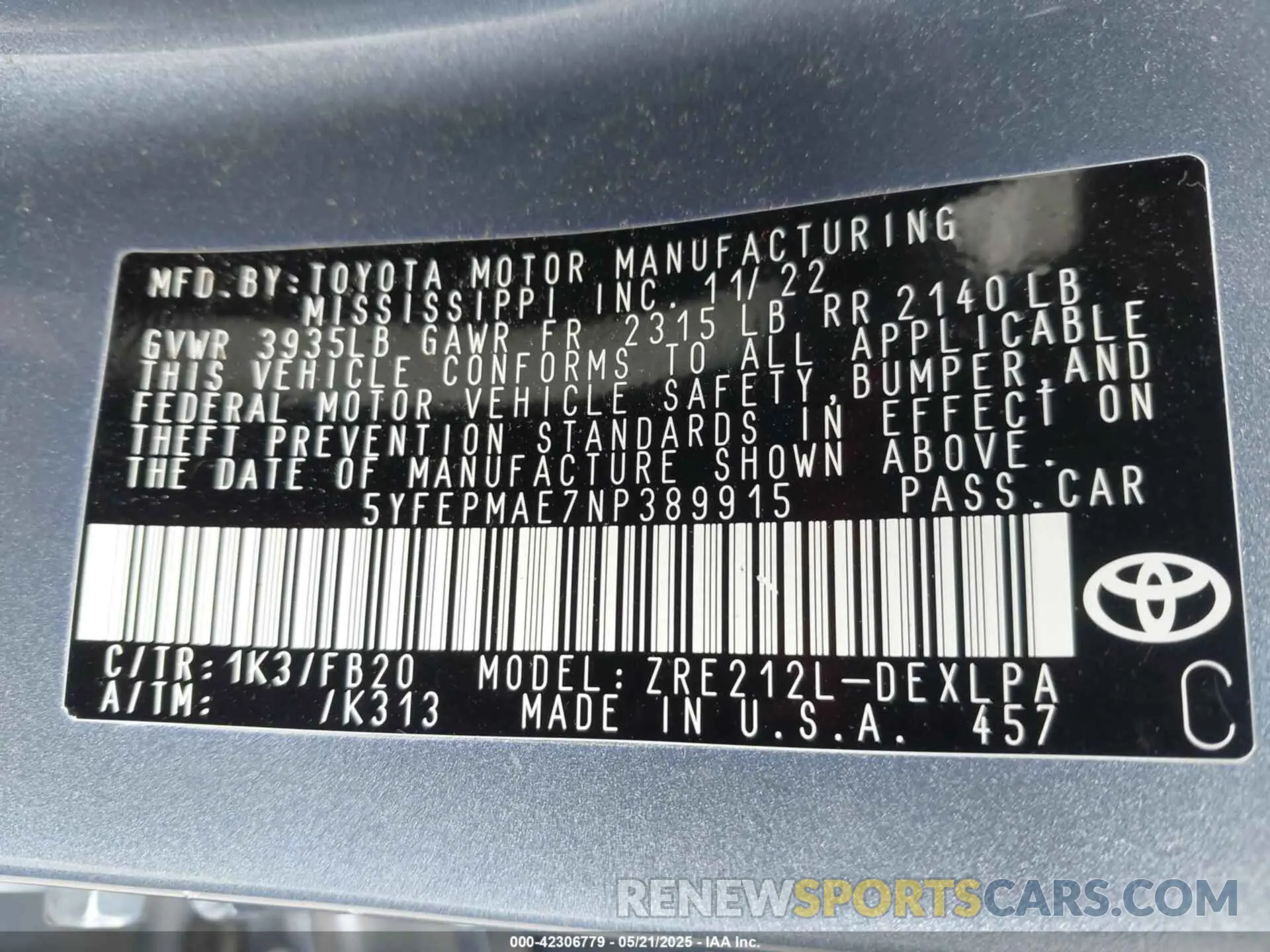 9 Photograph of a damaged car 5YFEPMAE7NP389915 TOYOTA COROLLA 2022