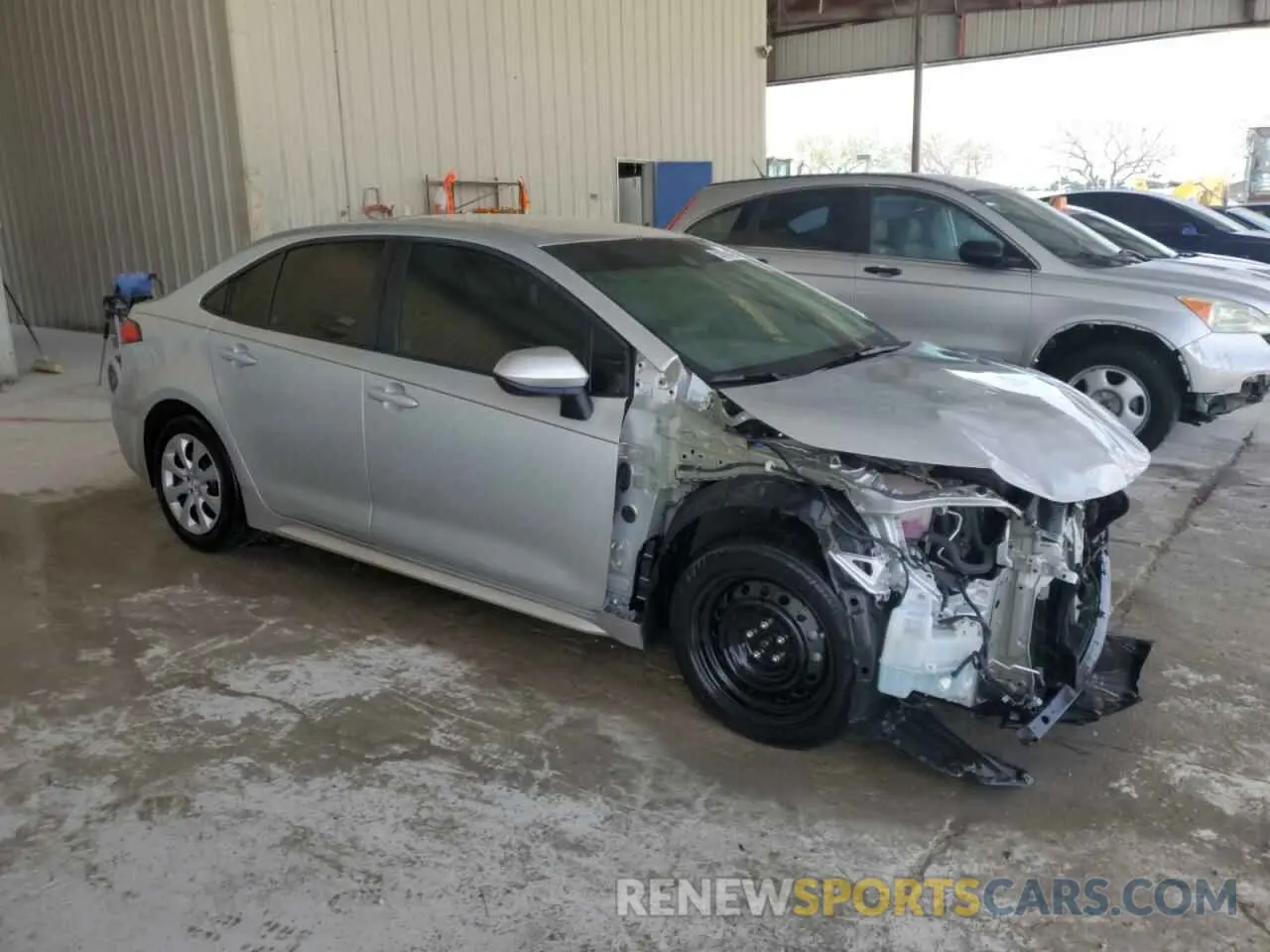 4 Photograph of a damaged car 5YFEPMAE7NP392118 TOYOTA COROLLA 2022