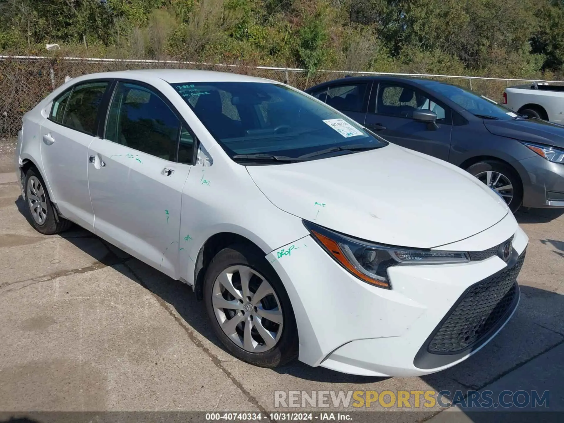1 Photograph of a damaged car 5YFEPMAE8NP296708 TOYOTA COROLLA 2022
