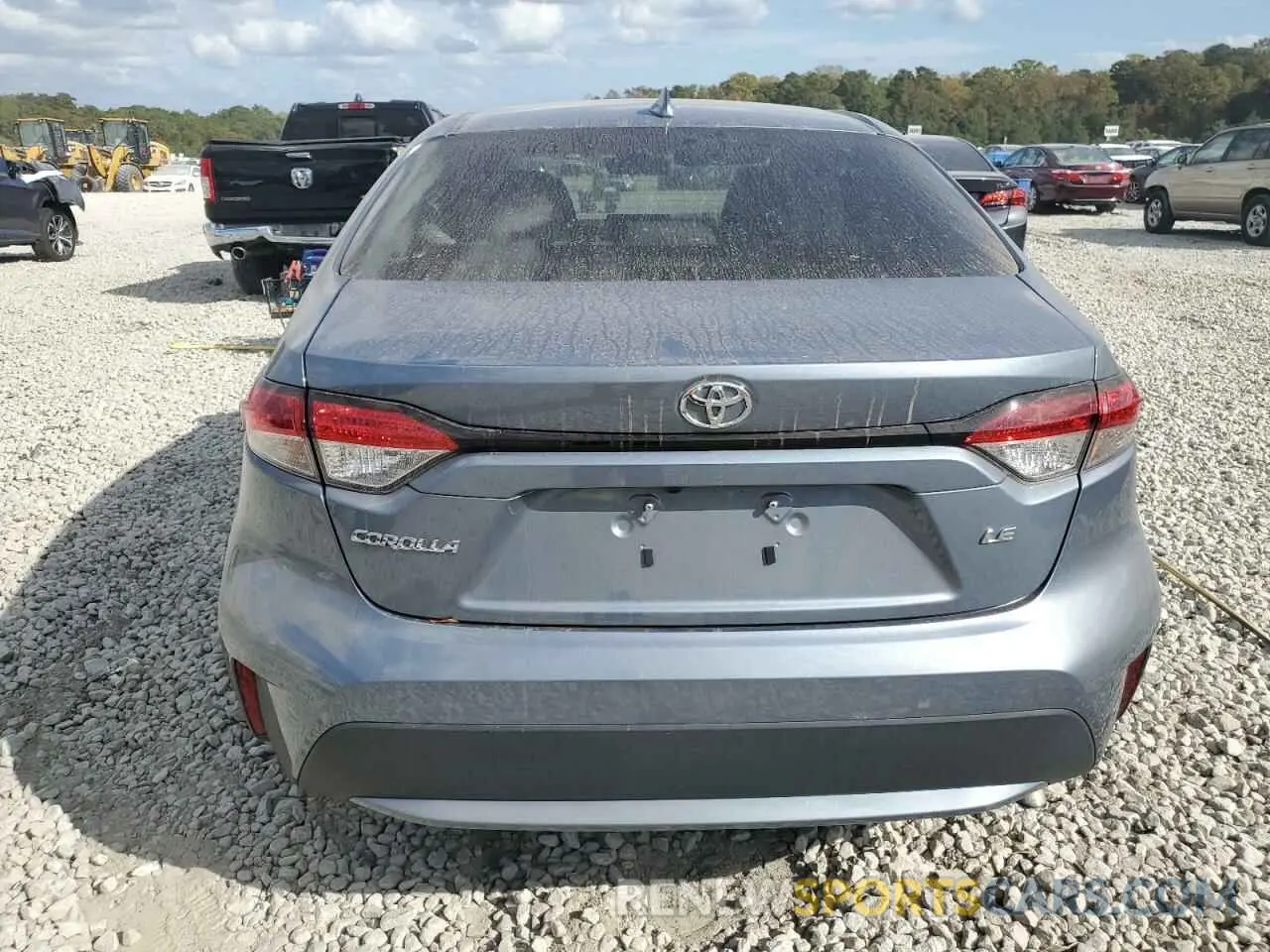 6 Photograph of a damaged car 5YFEPMAE8NP310817 TOYOTA COROLLA 2022