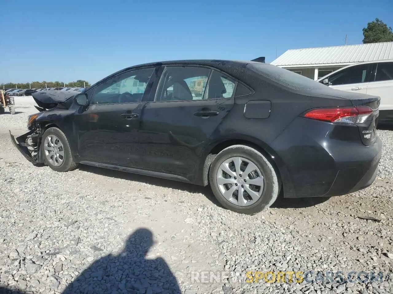 2 Photograph of a damaged car 5YFEPMAE8NP335149 TOYOTA COROLLA 2022
