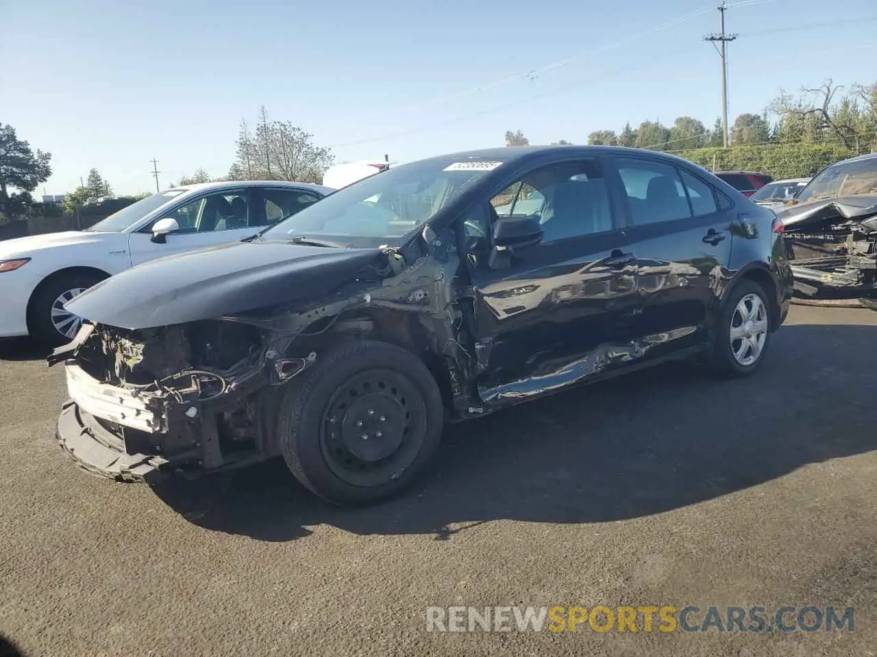 1 Photograph of a damaged car 5YFEPMAE8NP348418 TOYOTA COROLLA 2022