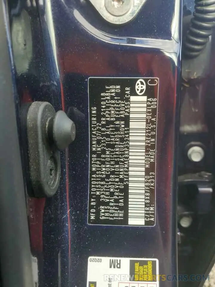 13 Photograph of a damaged car 5YFEPMAE8NP353411 TOYOTA COROLLA 2022