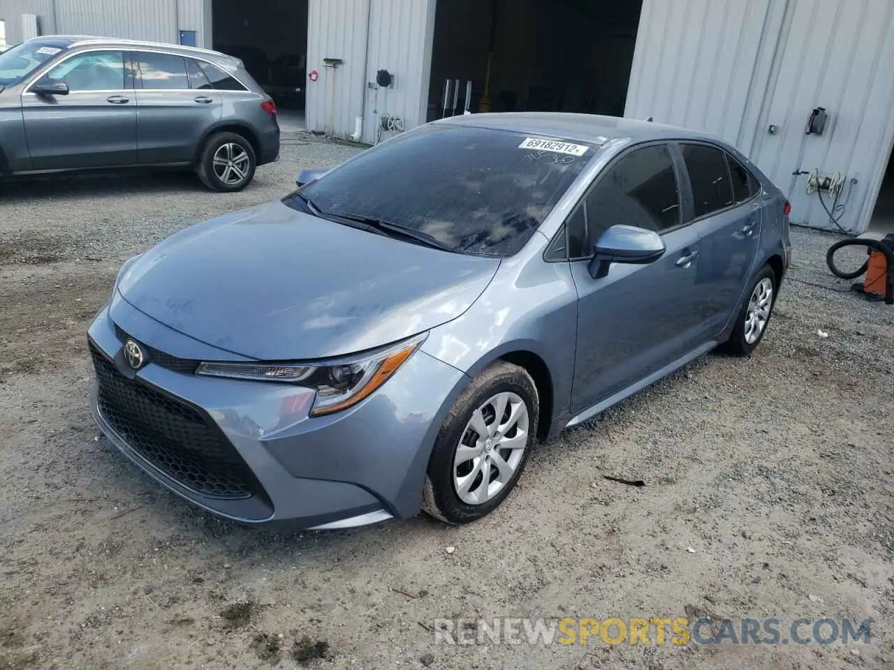 1 Photograph of a damaged car 5YFEPMAE8NP363999 TOYOTA COROLLA 2022