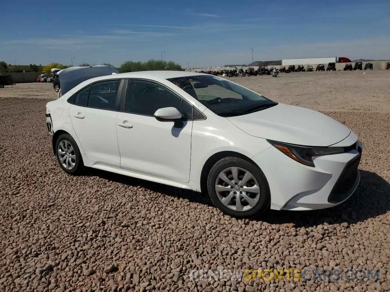 4 Photograph of a damaged car 5YFEPMAE8NP367406 TOYOTA COROLLA 2022