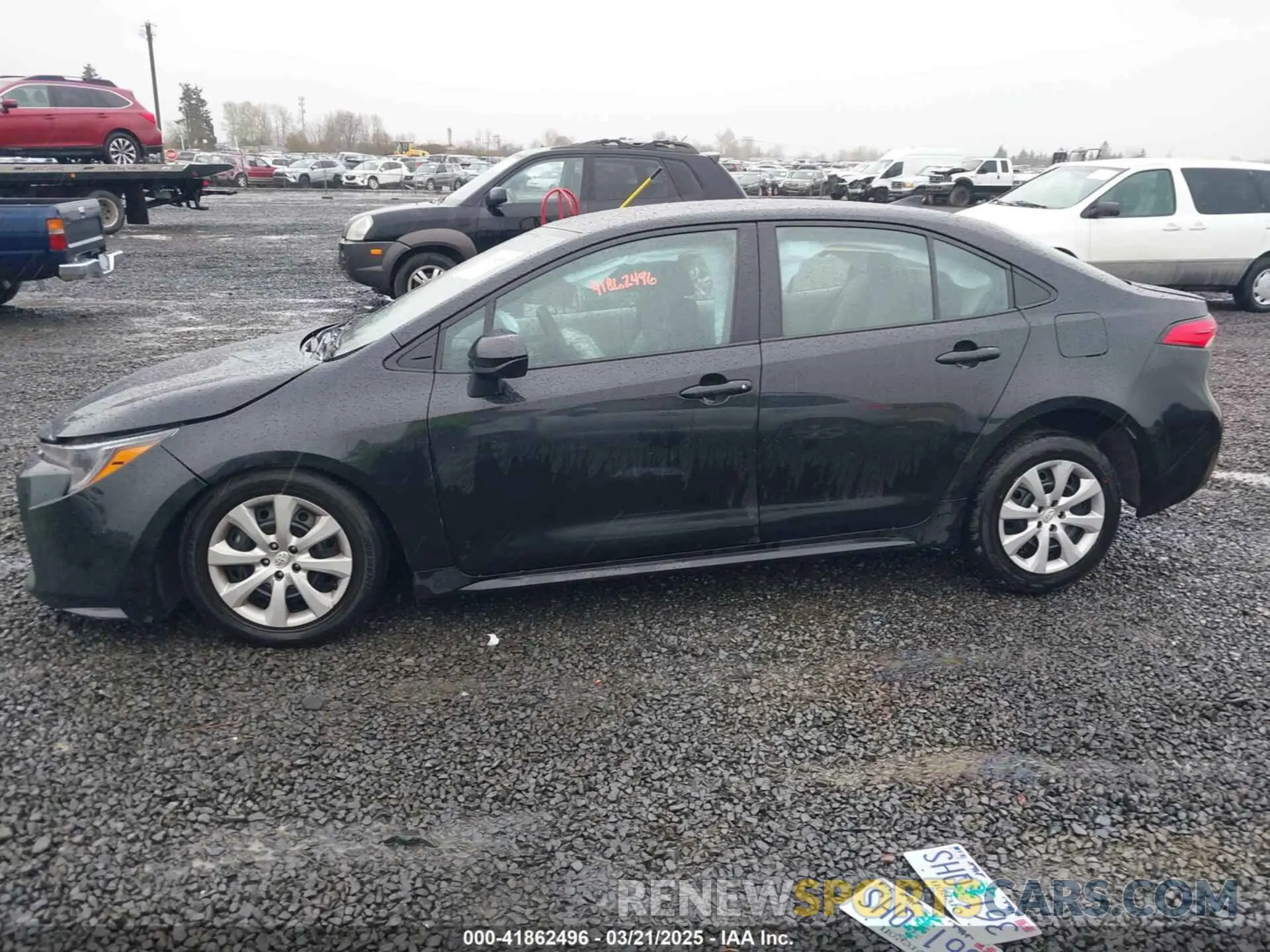 14 Photograph of a damaged car 5YFEPMAE8NP369091 TOYOTA COROLLA 2022