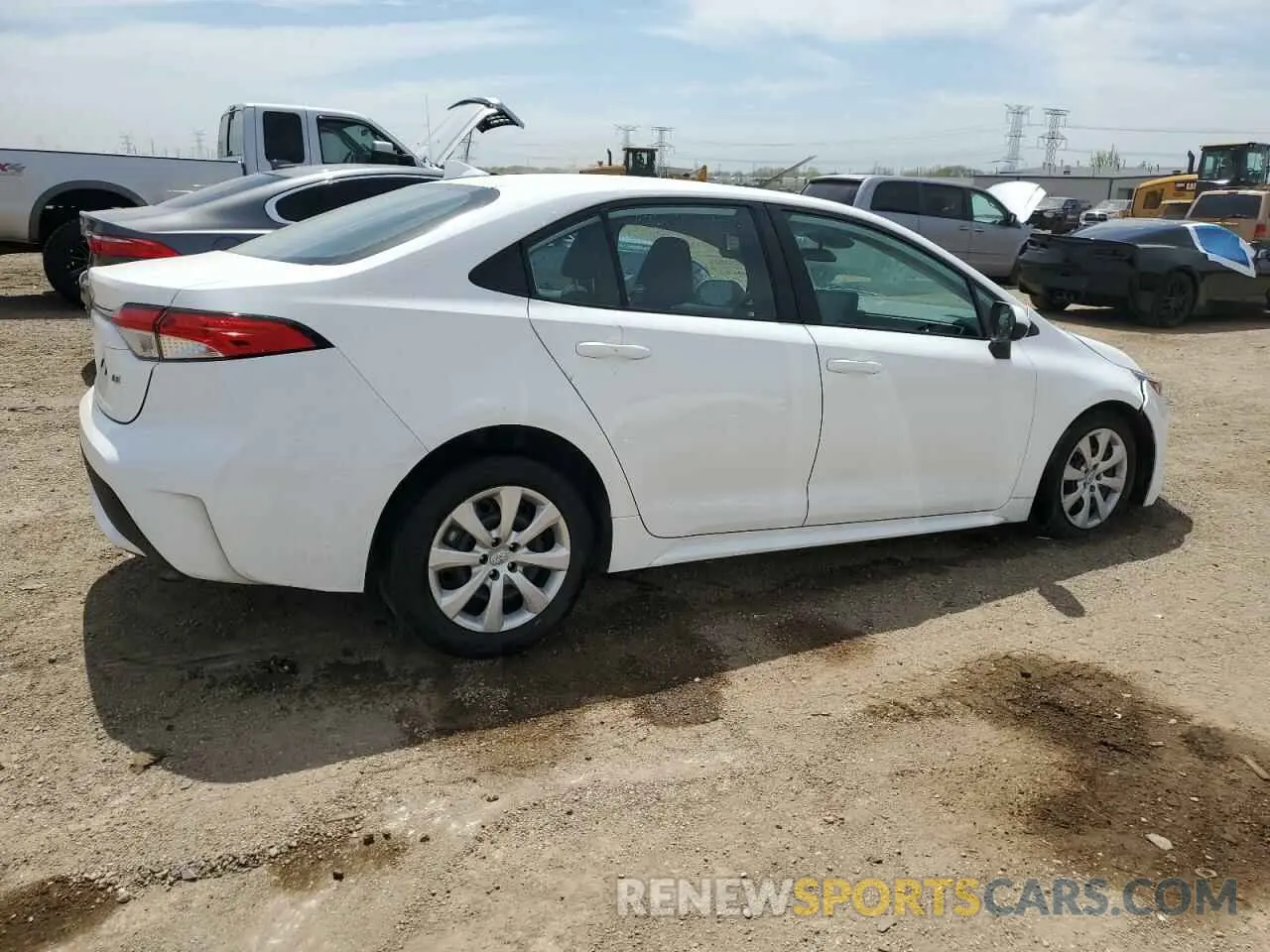 3 Photograph of a damaged car 5YFEPMAE8NP375392 TOYOTA COROLLA 2022