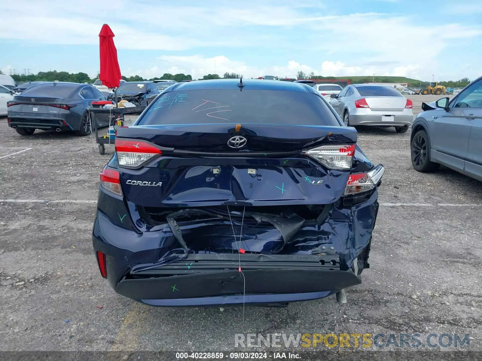 16 Photograph of a damaged car 5YFEPMAE8NP380270 TOYOTA COROLLA 2022