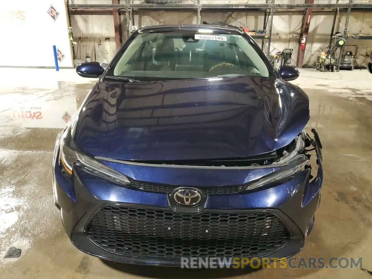 5 Photograph of a damaged car 5YFEPMAE8NP387834 TOYOTA COROLLA 2022