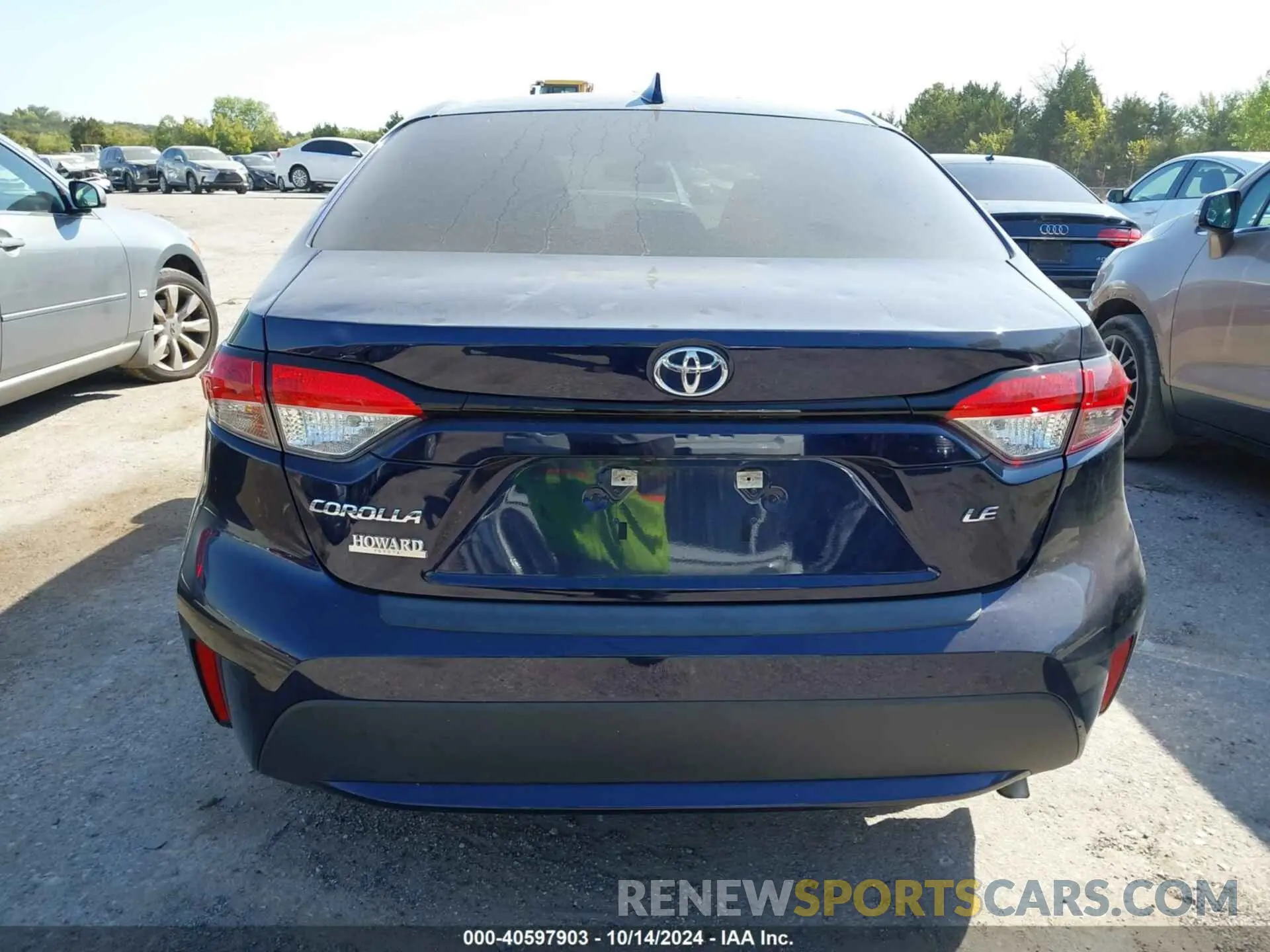 16 Photograph of a damaged car 5YFEPMAE9NP284079 TOYOTA COROLLA 2022