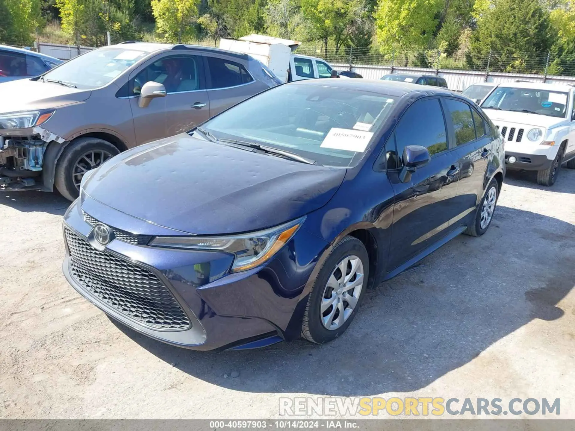 2 Photograph of a damaged car 5YFEPMAE9NP284079 TOYOTA COROLLA 2022