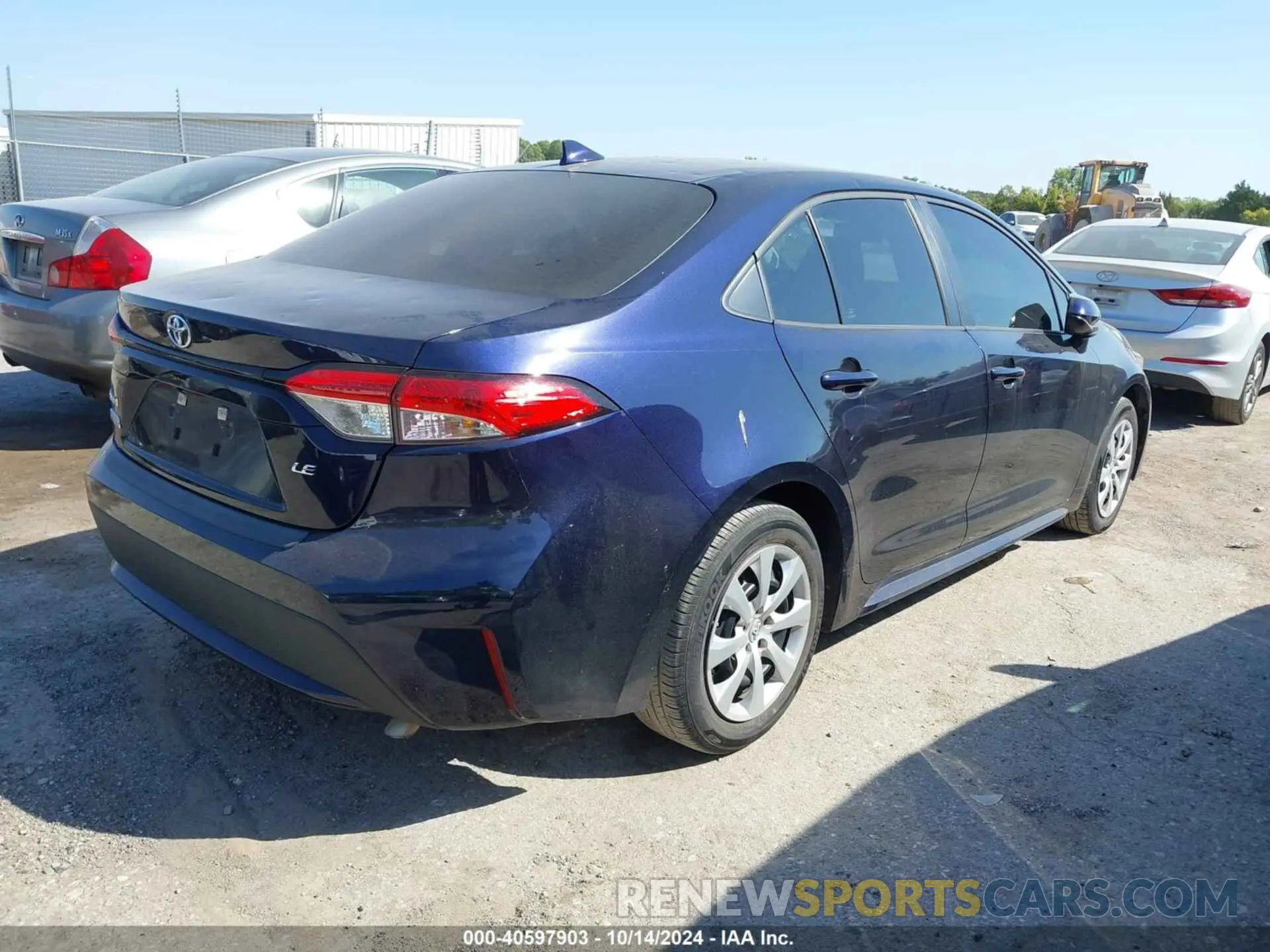 4 Photograph of a damaged car 5YFEPMAE9NP284079 TOYOTA COROLLA 2022