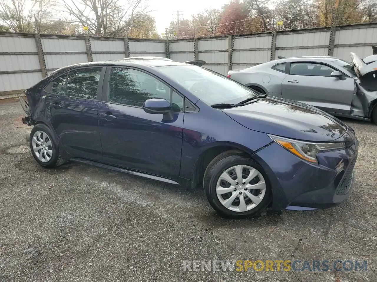 4 Photograph of a damaged car 5YFEPMAE9NP289220 TOYOTA COROLLA 2022
