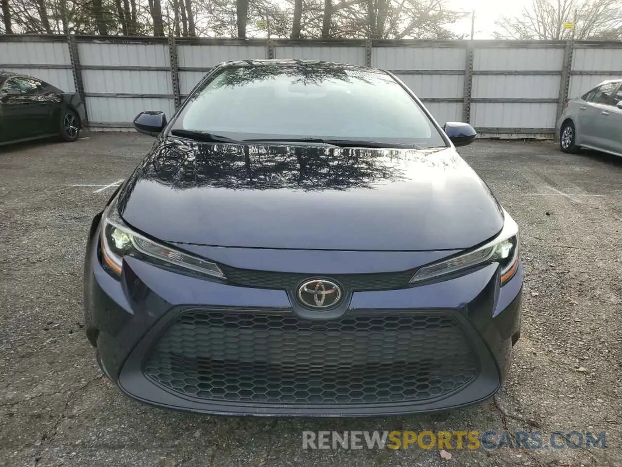 5 Photograph of a damaged car 5YFEPMAE9NP289220 TOYOTA COROLLA 2022