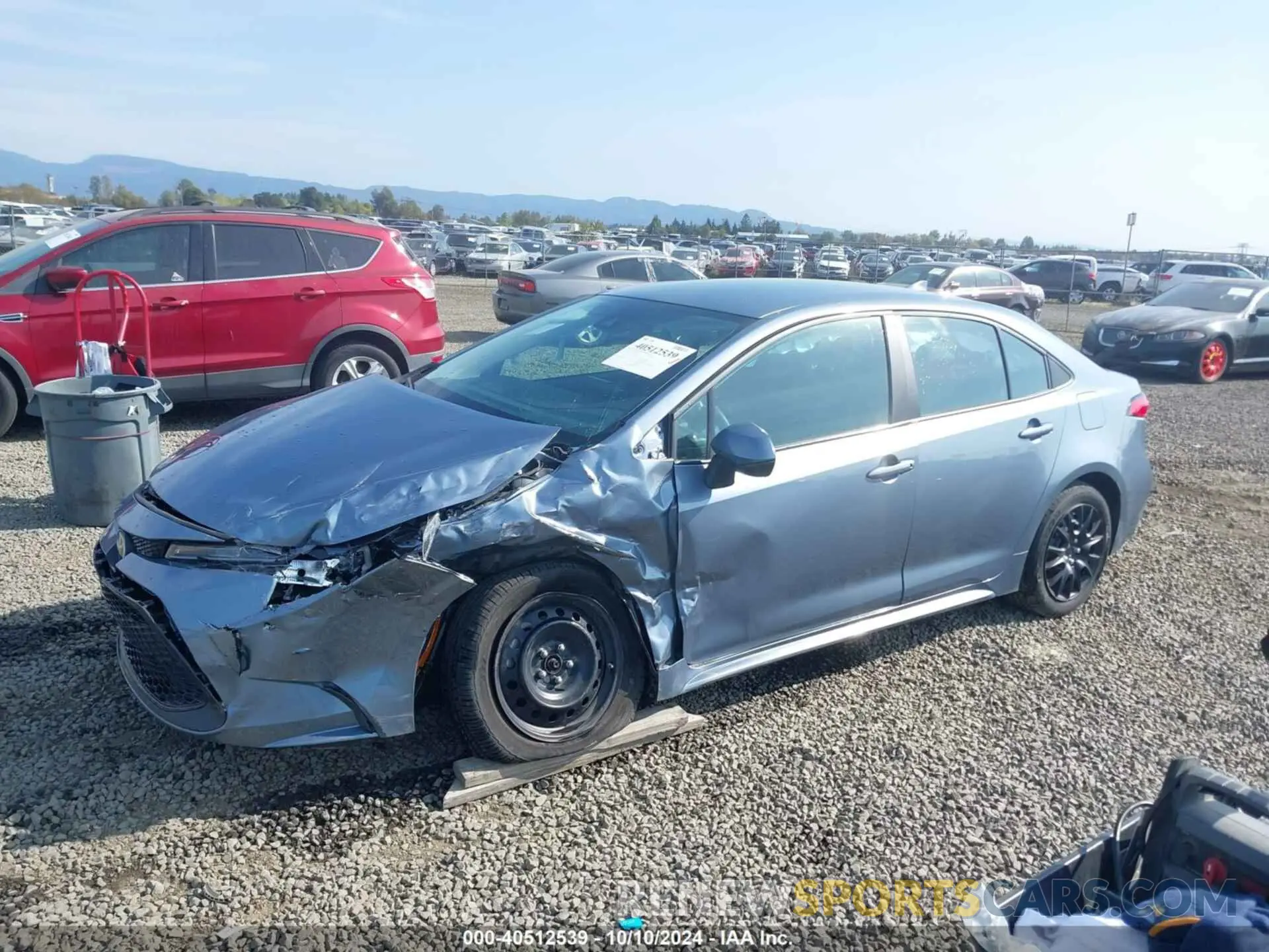 2 Photograph of a damaged car 5YFEPMAE9NP290951 TOYOTA COROLLA 2022