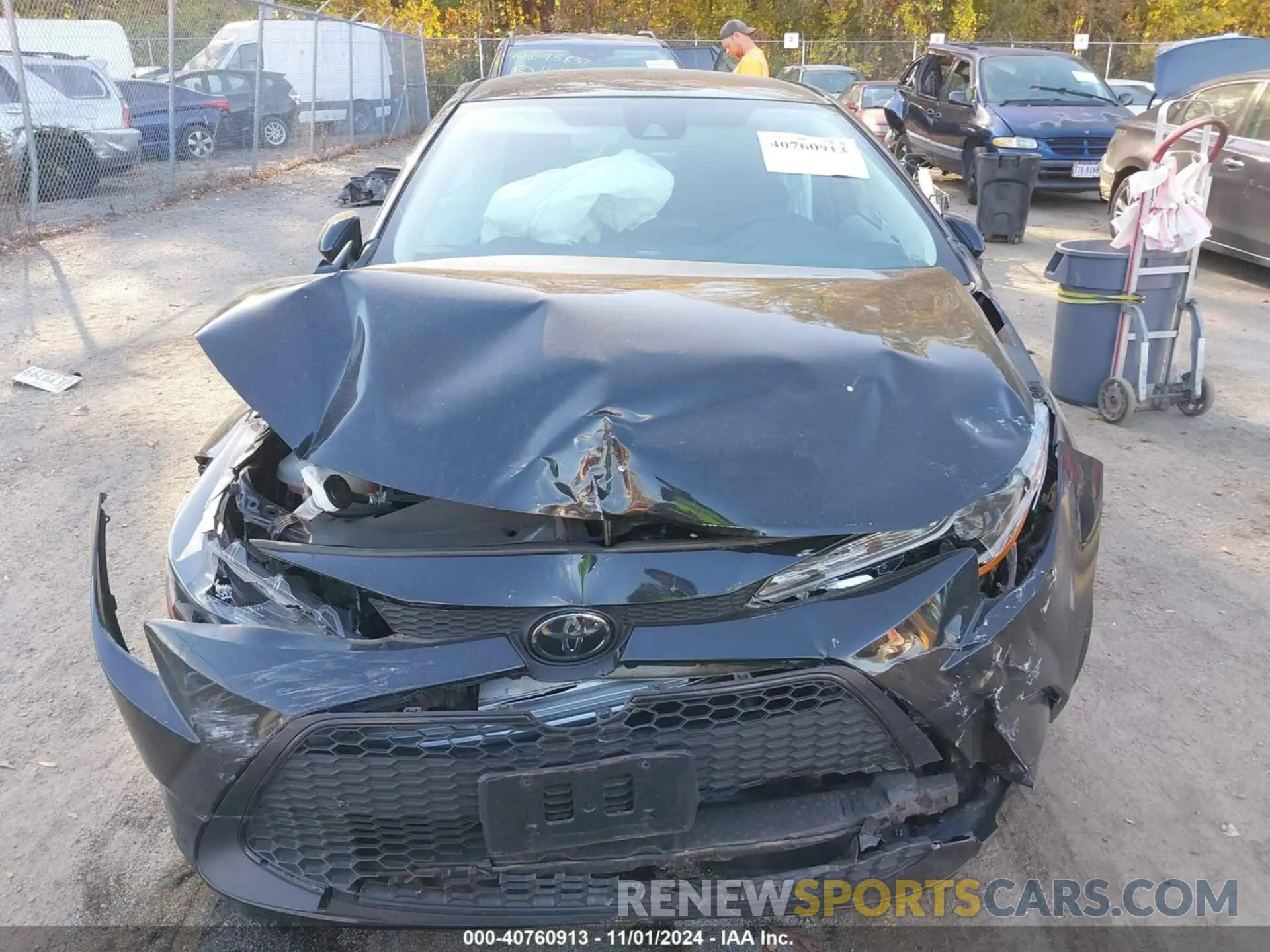 12 Photograph of a damaged car 5YFEPMAE9NP297284 TOYOTA COROLLA 2022