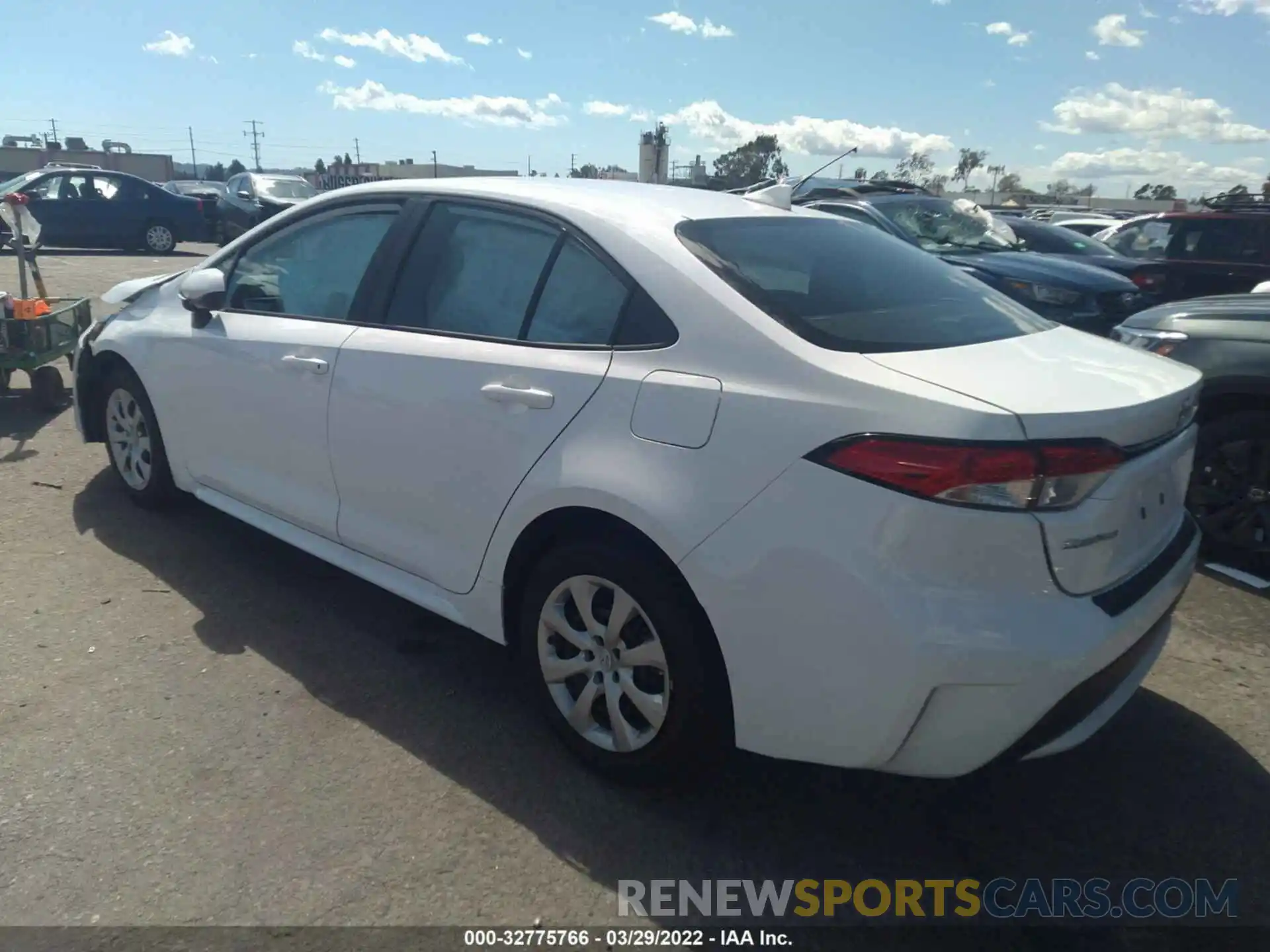 3 Photograph of a damaged car 5YFEPMAE9NP300944 TOYOTA COROLLA 2022